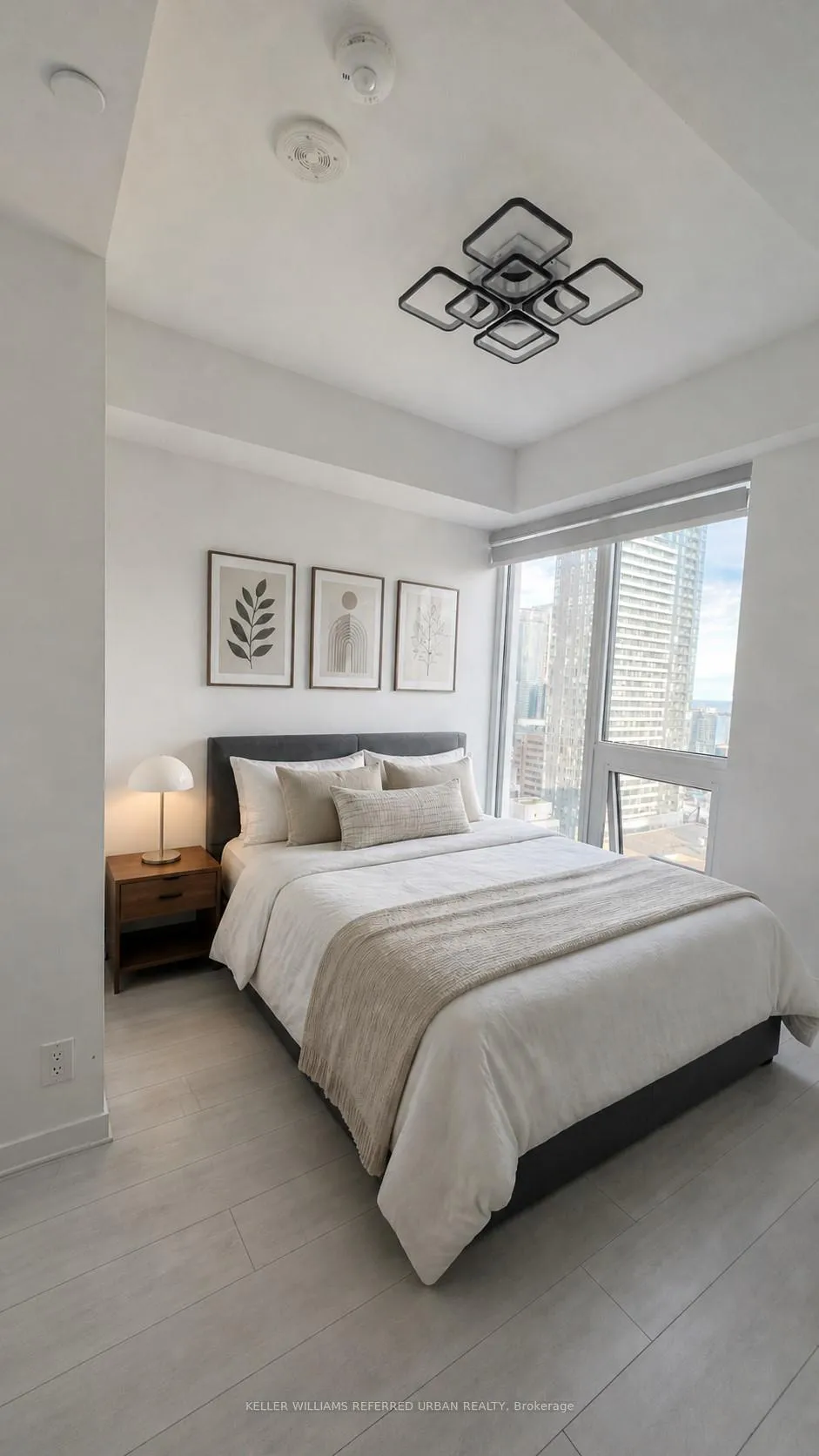 Photo 4 of Unit 3112, 55 Mercer Street, Toronto, Waterfront Communities — HOMEH