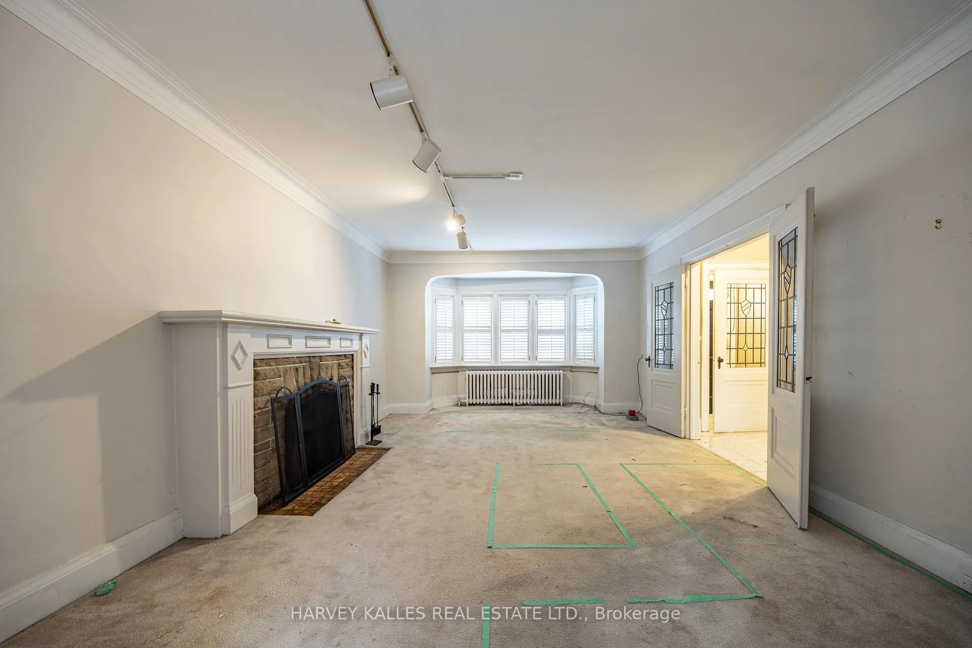 Photo 8 of 701 Oriole Parkway, Toronto, Yonge-Eglinton — HOMEH