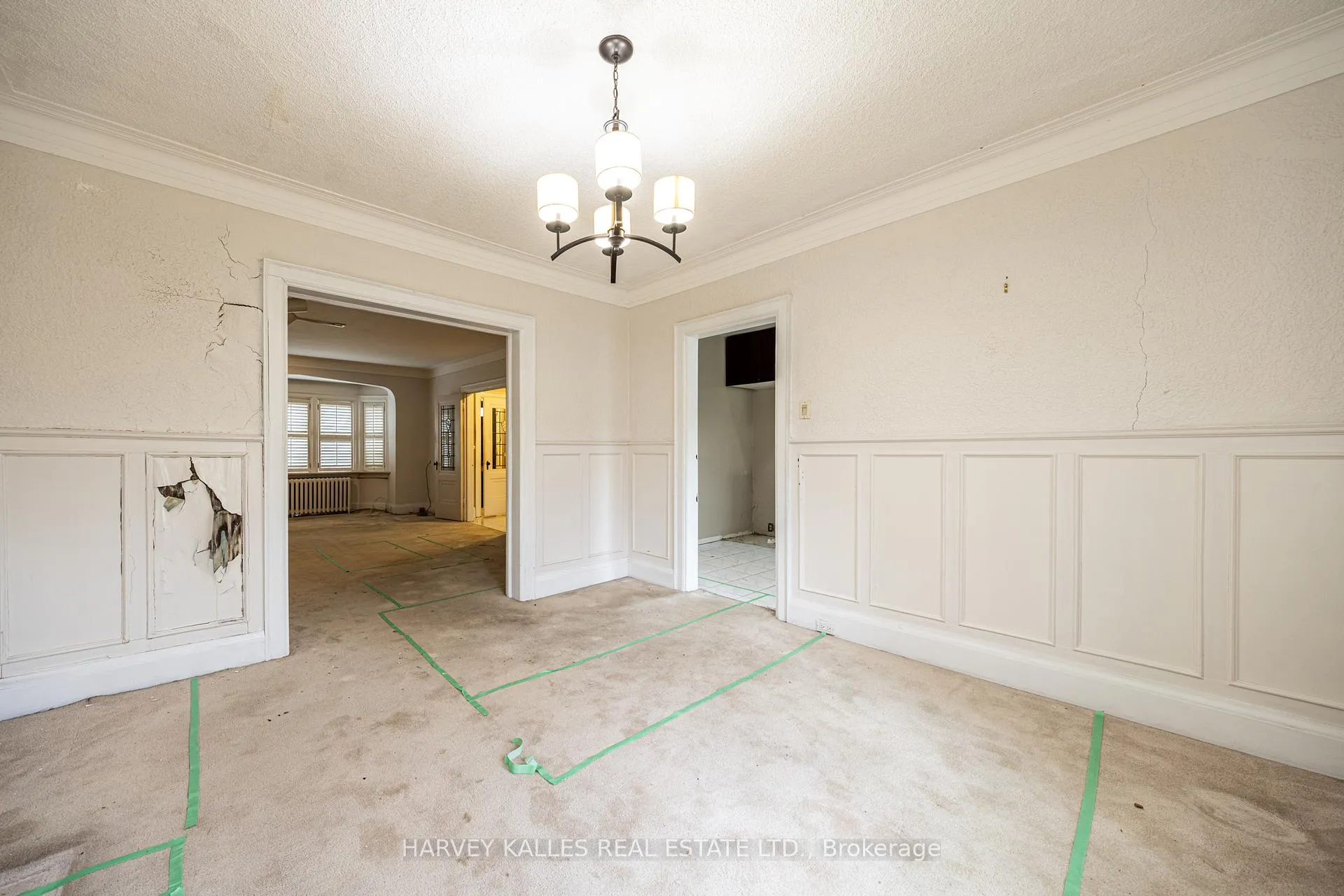 Photo 12 of 701 Oriole Parkway, Toronto, Yonge-Eglinton — HOMEH