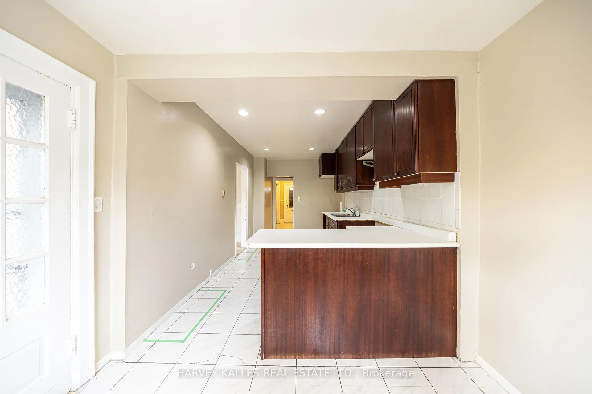 Photo 22 of 701 Oriole Parkway, Toronto, Yonge-Eglinton — HOMEH