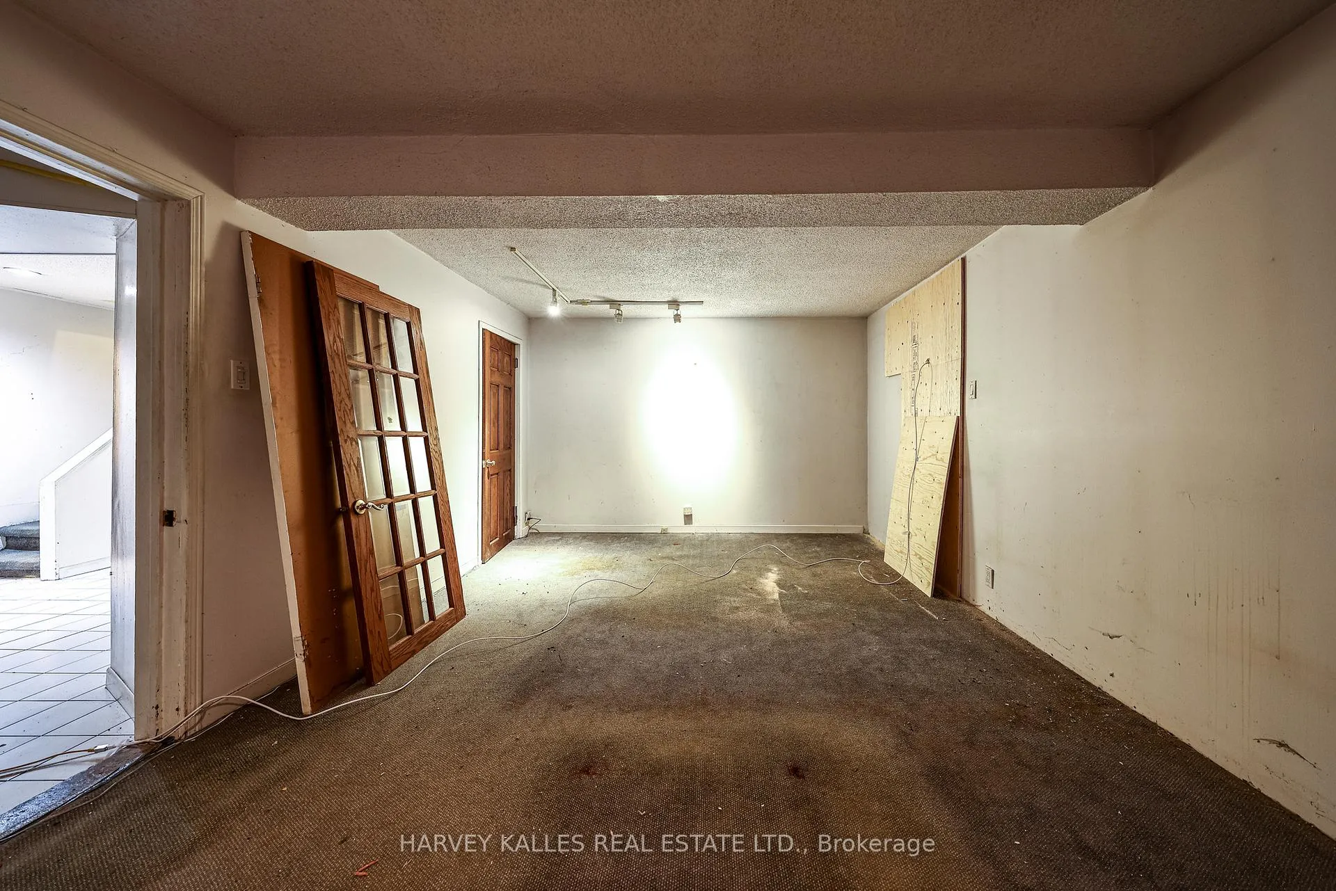 Photo 35 of 701 Oriole Parkway, Toronto, Yonge-Eglinton — HOMEH