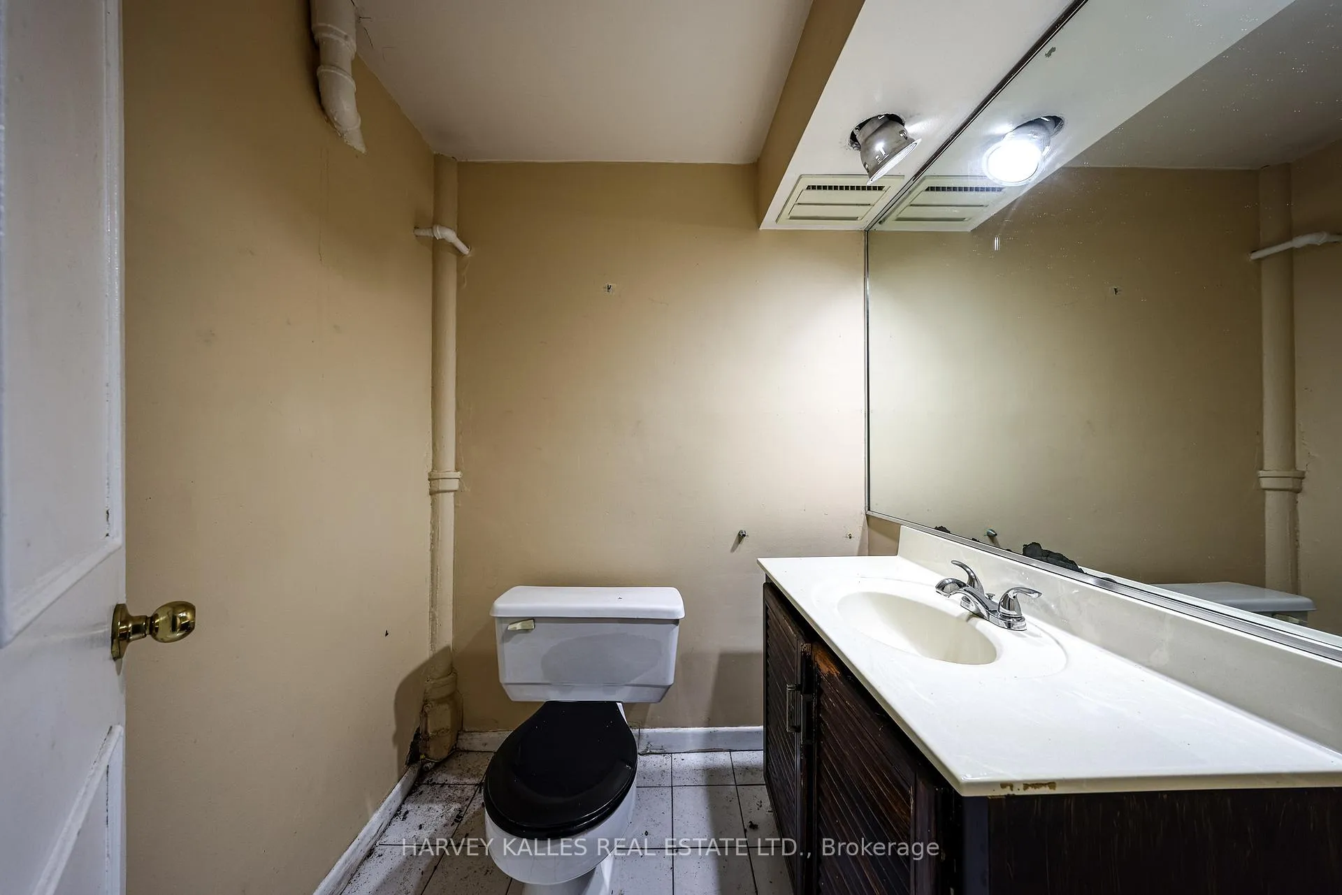 Photo 37 of 701 Oriole Parkway, Toronto, Yonge-Eglinton — HOMEH