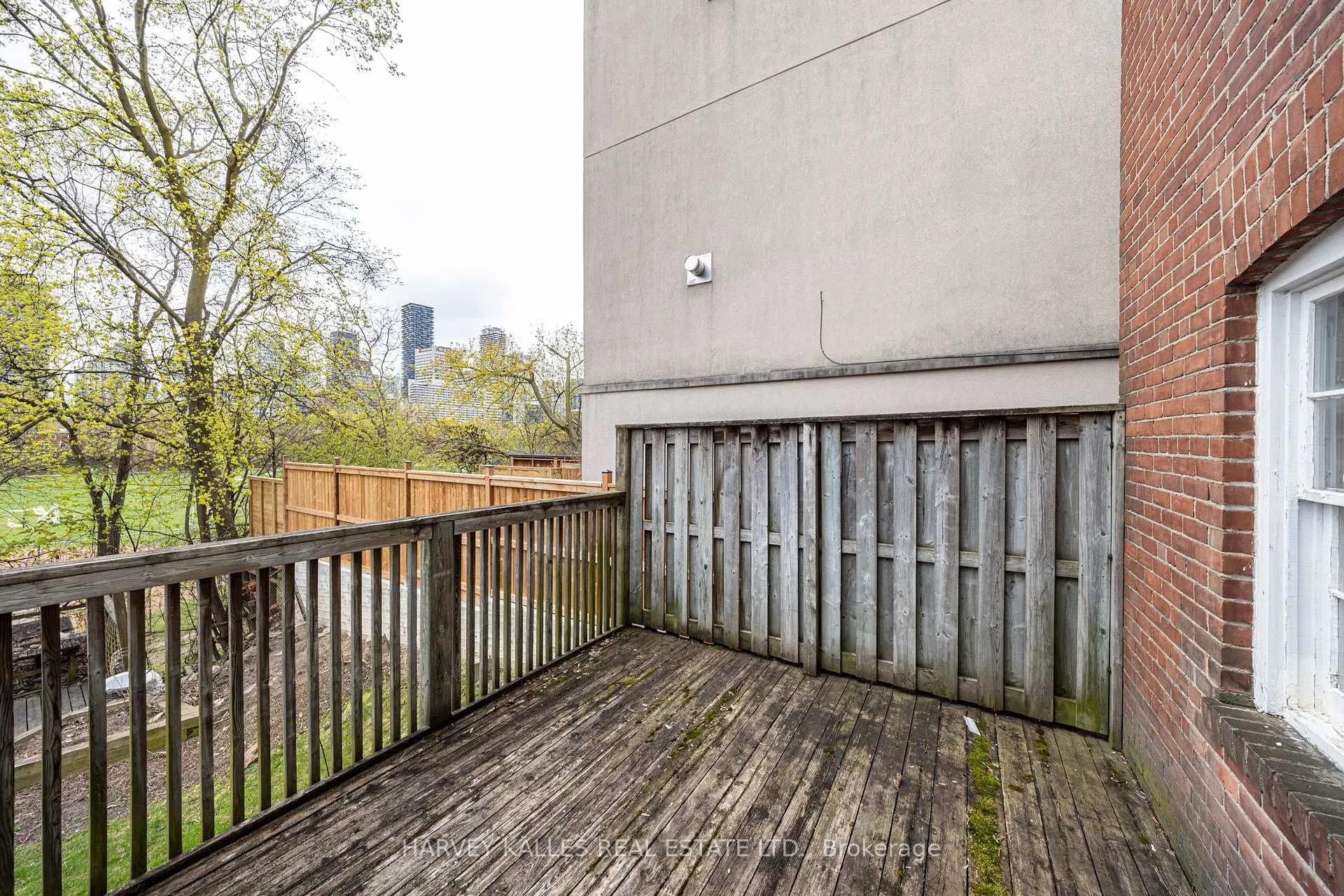 Photo 43 of 701 Oriole Parkway, Toronto, Yonge-Eglinton — HOMEH