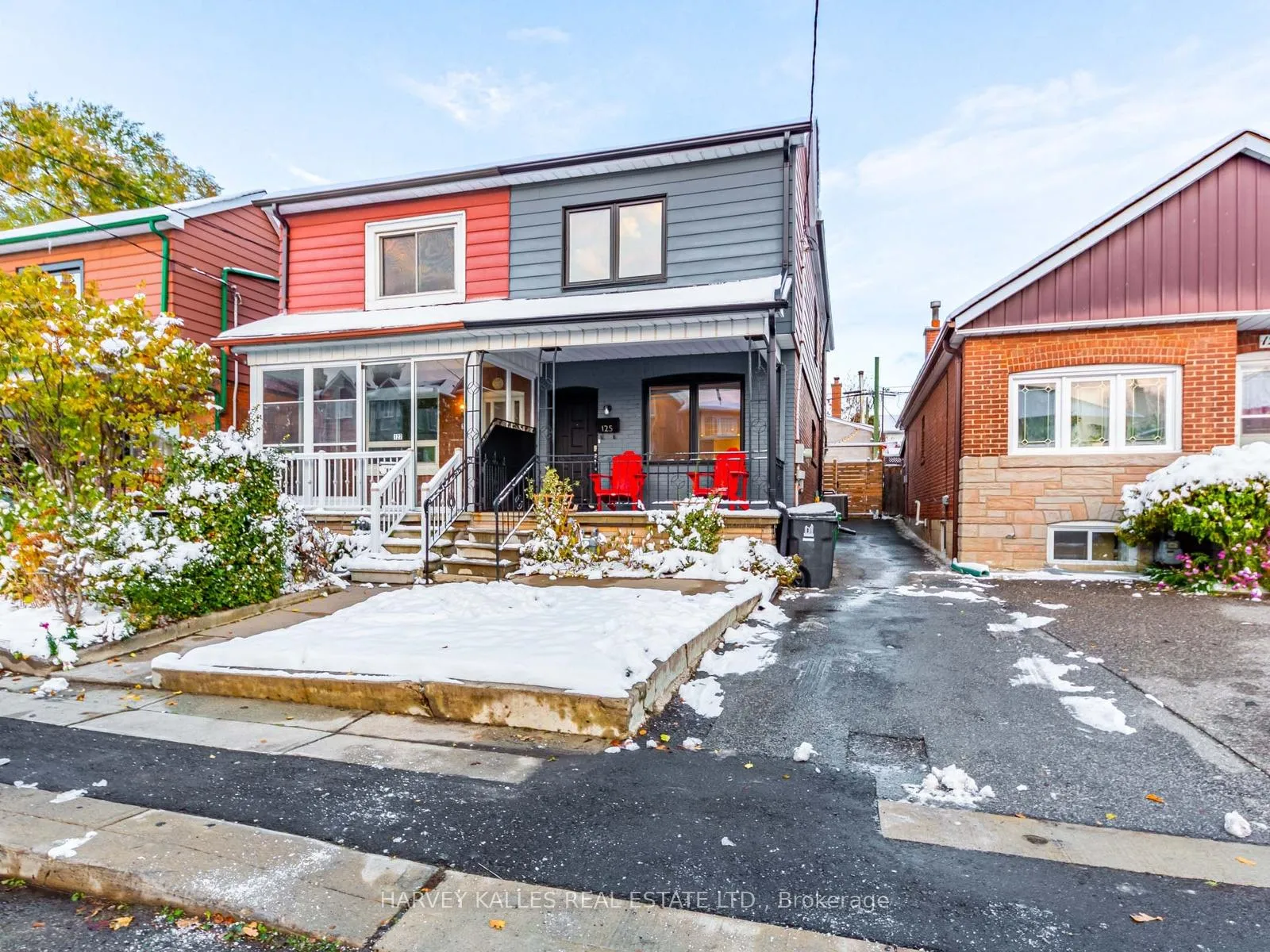 Photo 2 of 125 Kane Avenue, Toronto, Keelesdale-Eglinton West — HOMEH