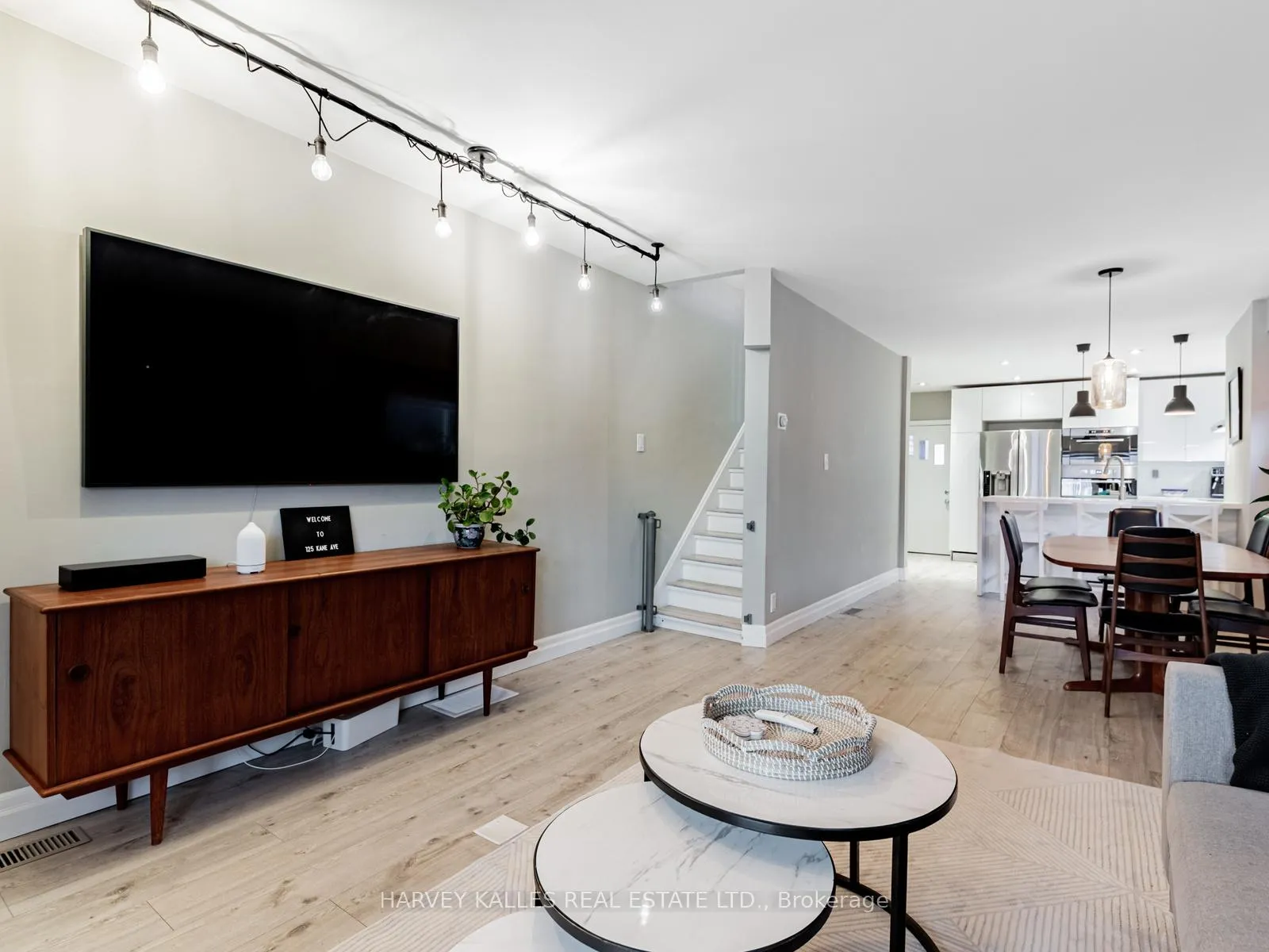 Photo 8 of 125 Kane Avenue, Toronto, Keelesdale-Eglinton West — HOMEH