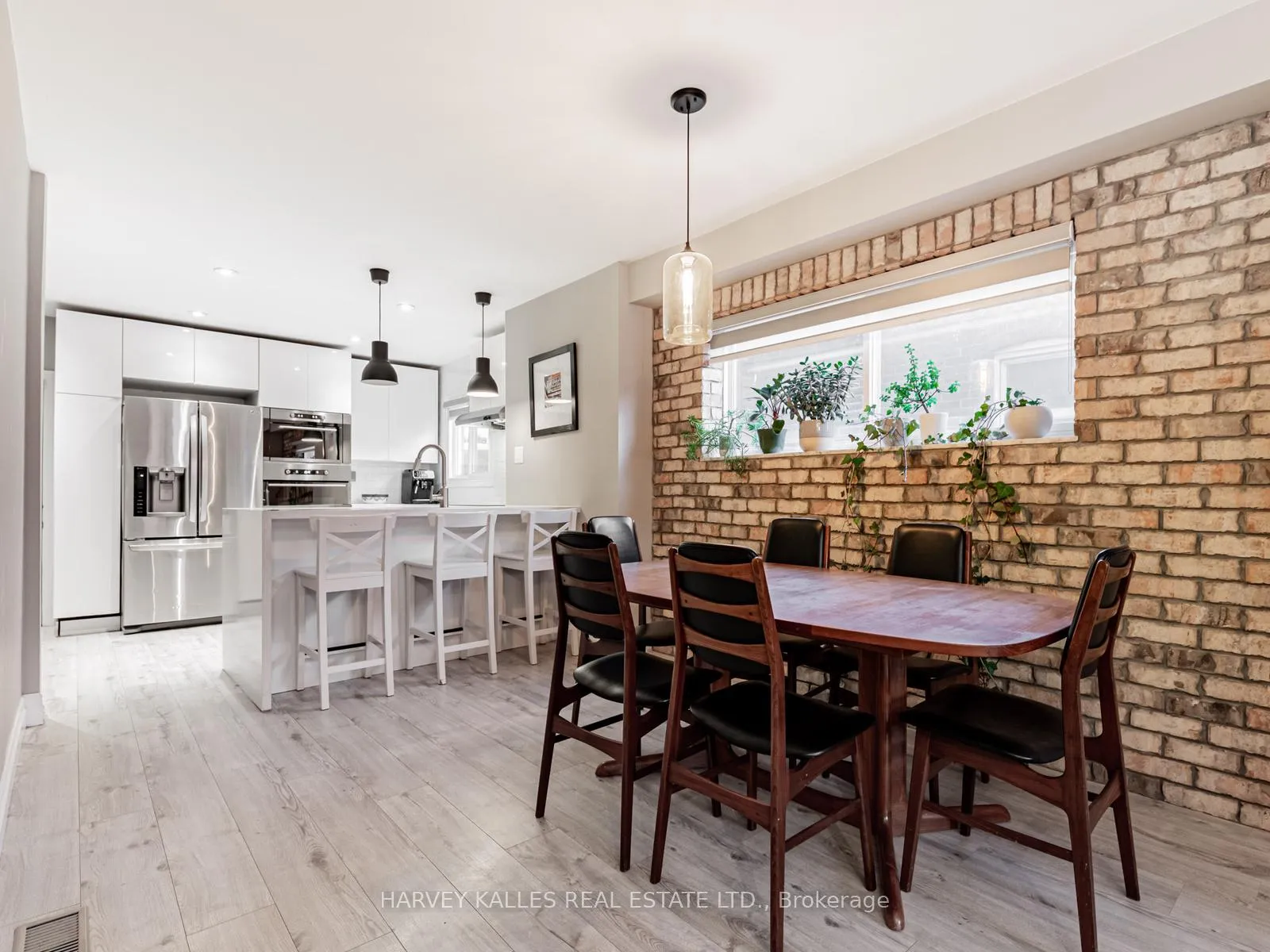 Photo 10 of 125 Kane Avenue, Toronto, Keelesdale-Eglinton West — HOMEH