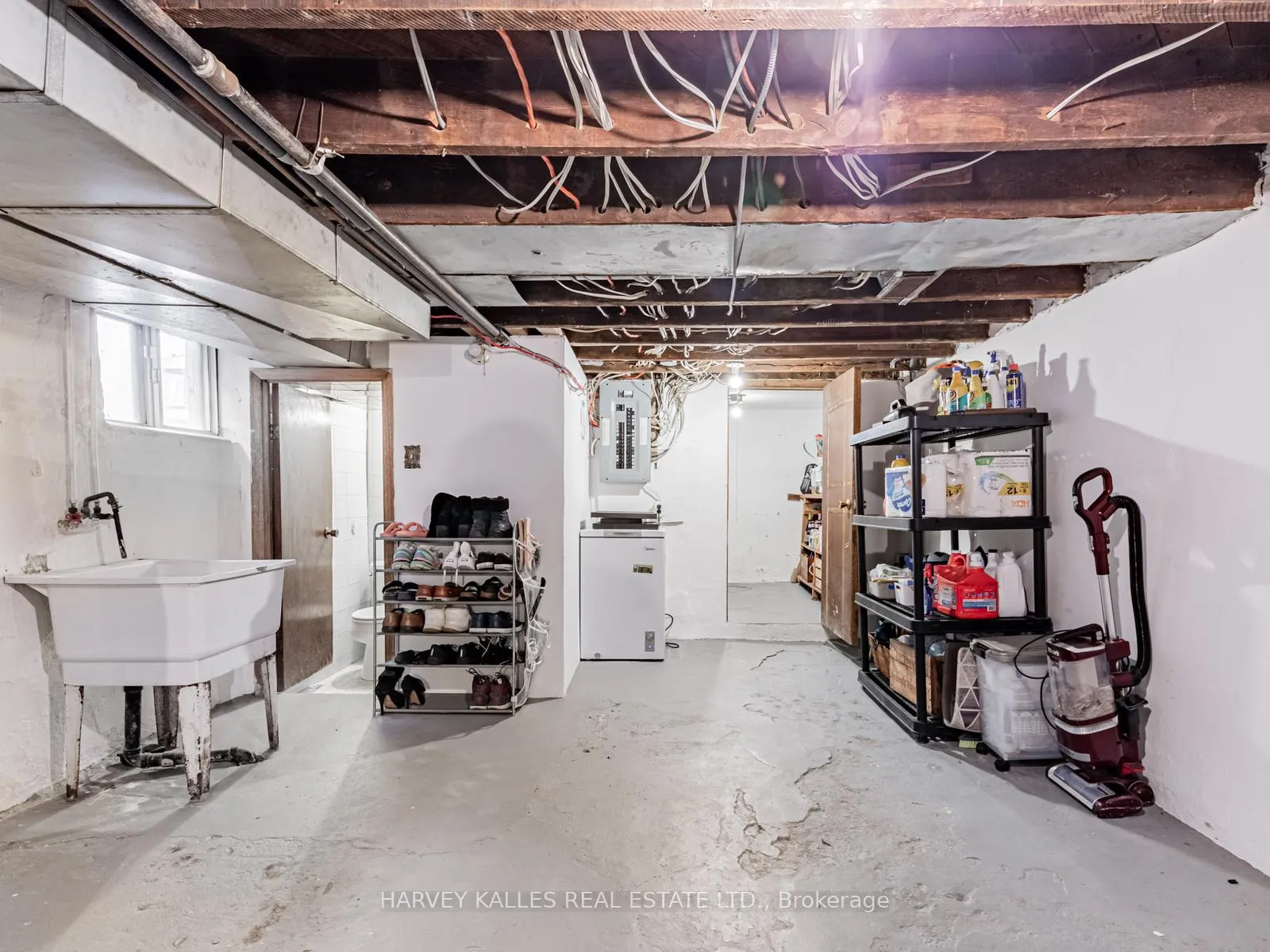 Photo 28 of 125 Kane Avenue, Toronto, Keelesdale-Eglinton West — HOMEH