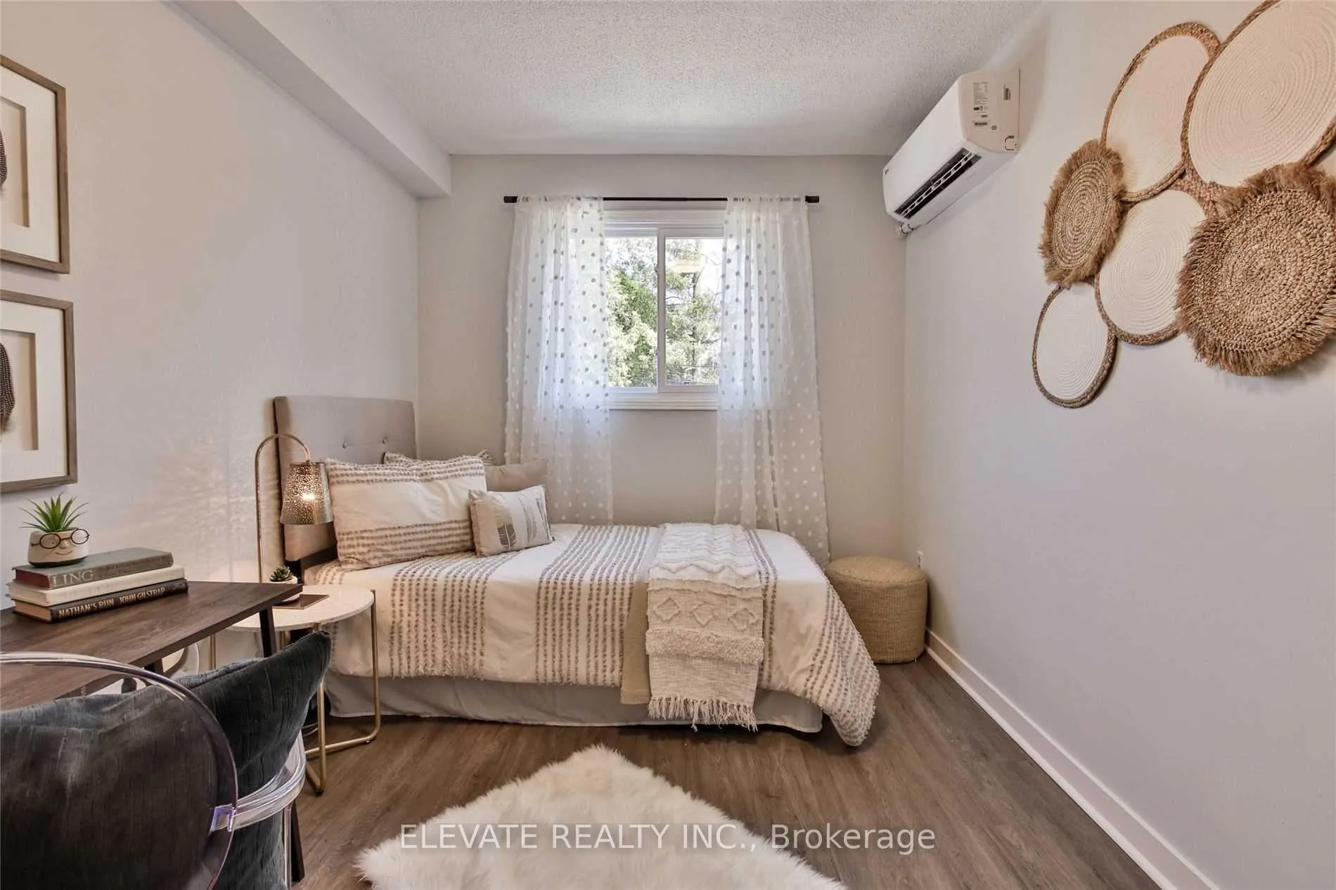 Photo 18 of 2131 Dufferin Street, Toronto, Oakwood Village — HOMEH