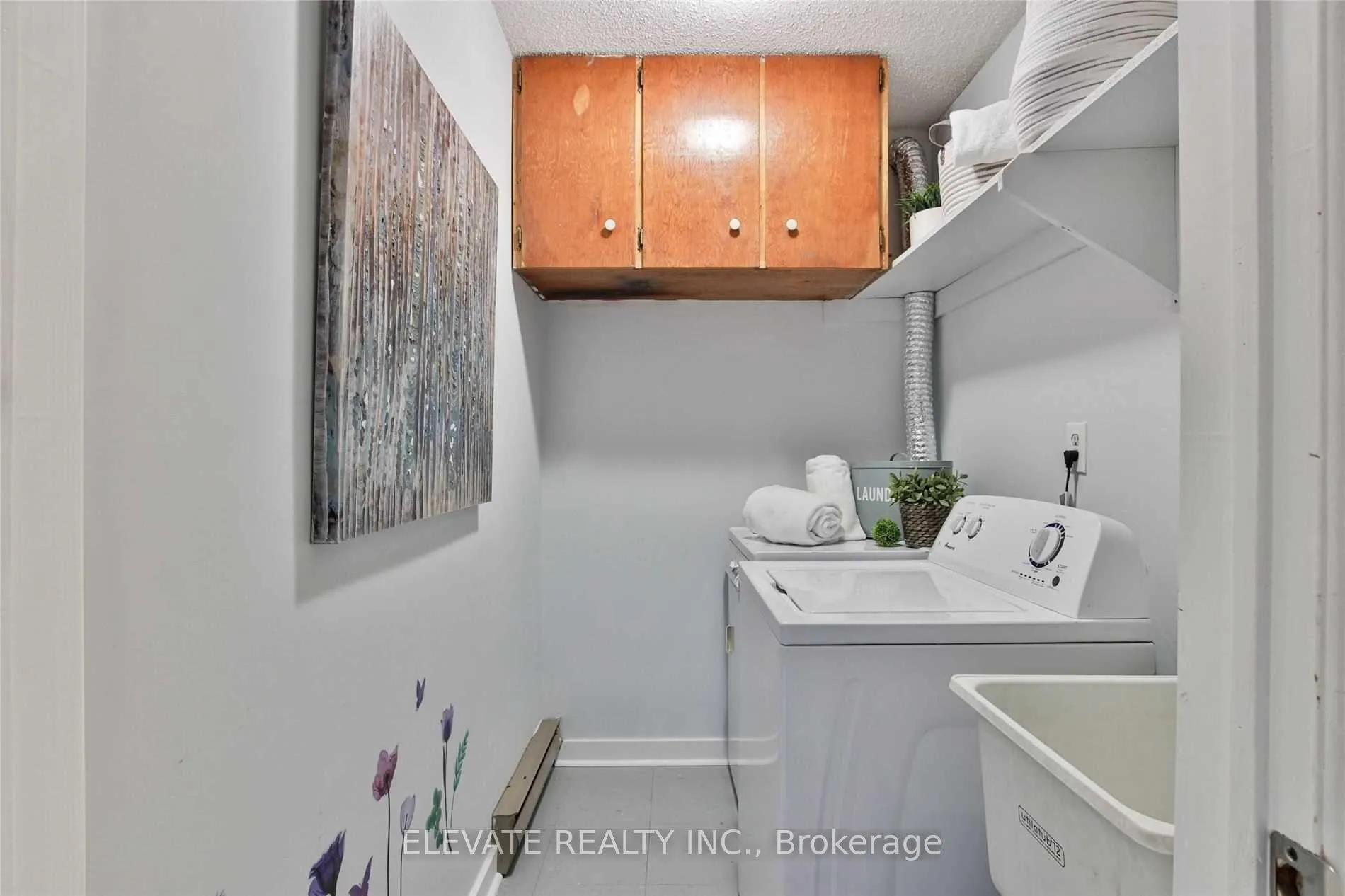 Photo 32 of 2131 Dufferin Street, Toronto, Oakwood Village — HOMEH