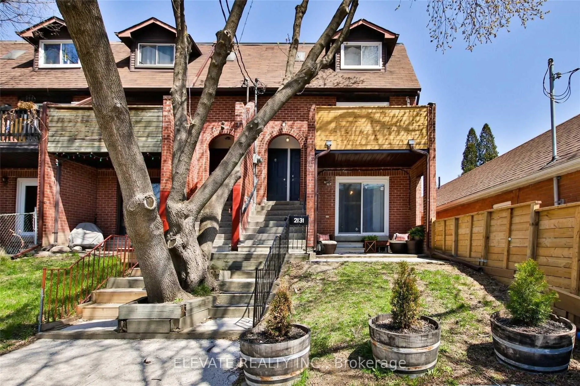Photo 34 of 2131 Dufferin Street, Toronto, Oakwood Village — HOMEH