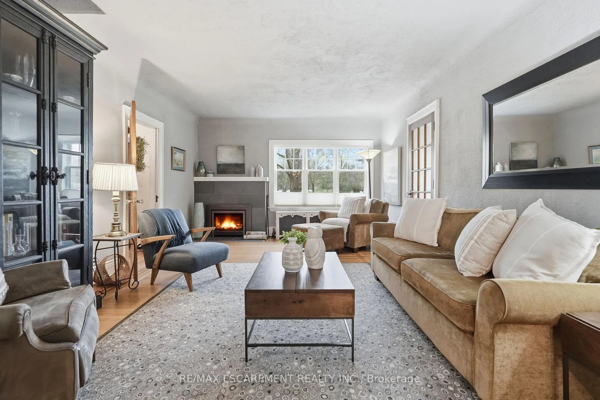 Photo 8 of 186 Dromore Crescent, Hamilton, Westdale — HOMEH