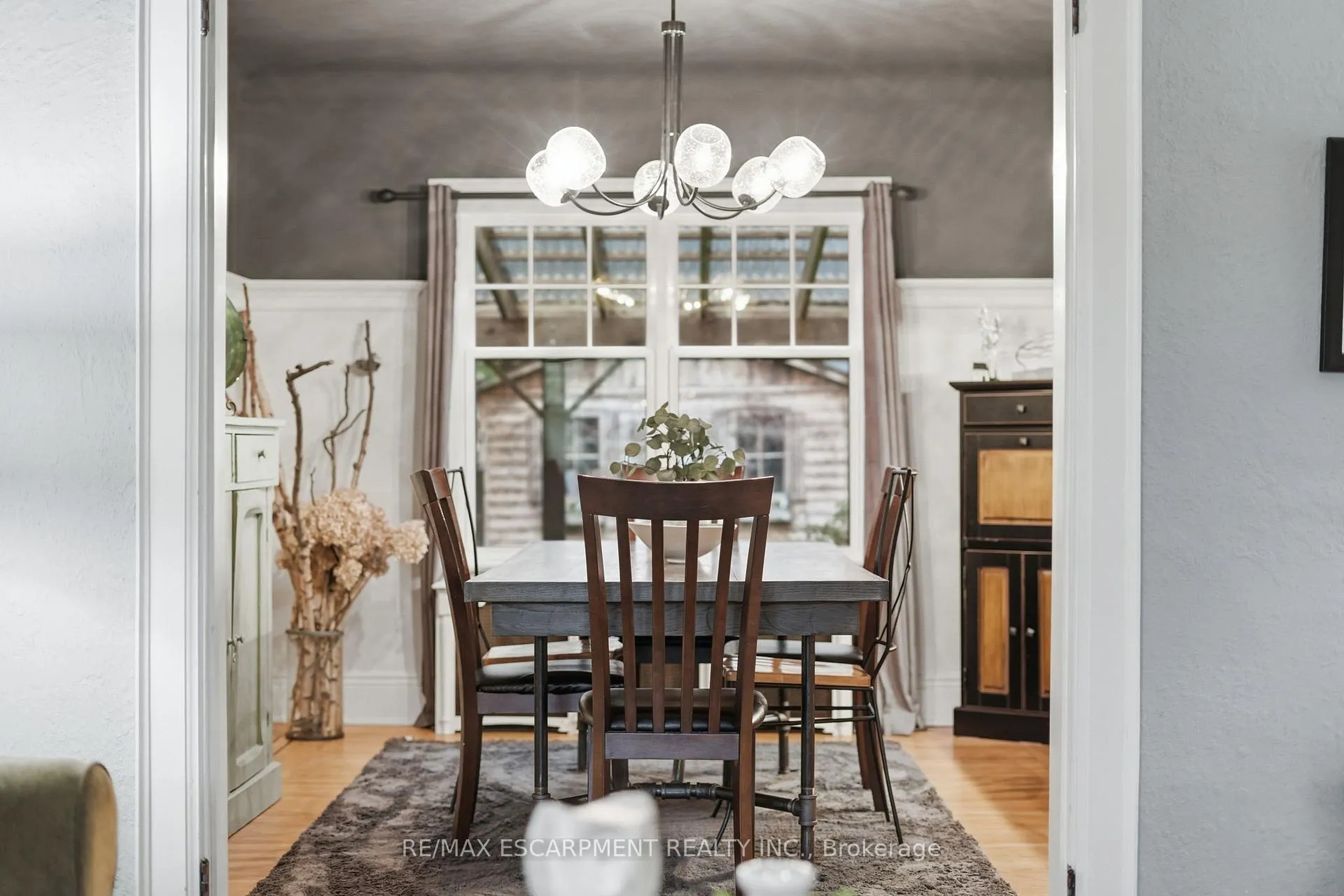 Photo 9 of 186 Dromore Crescent, Hamilton, Westdale — HOMEH