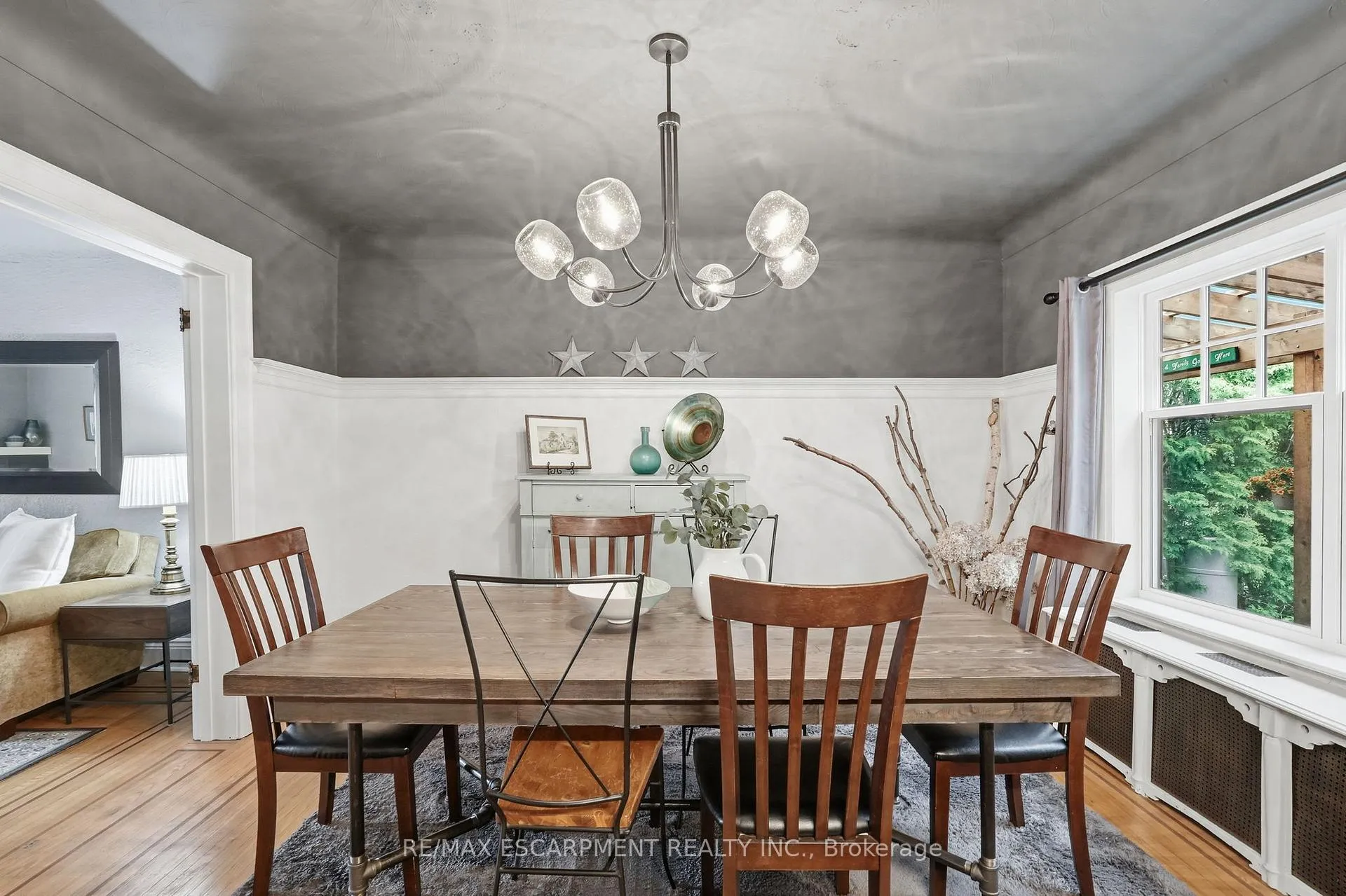 Photo 12 of 186 Dromore Crescent, Hamilton, Westdale — HOMEH