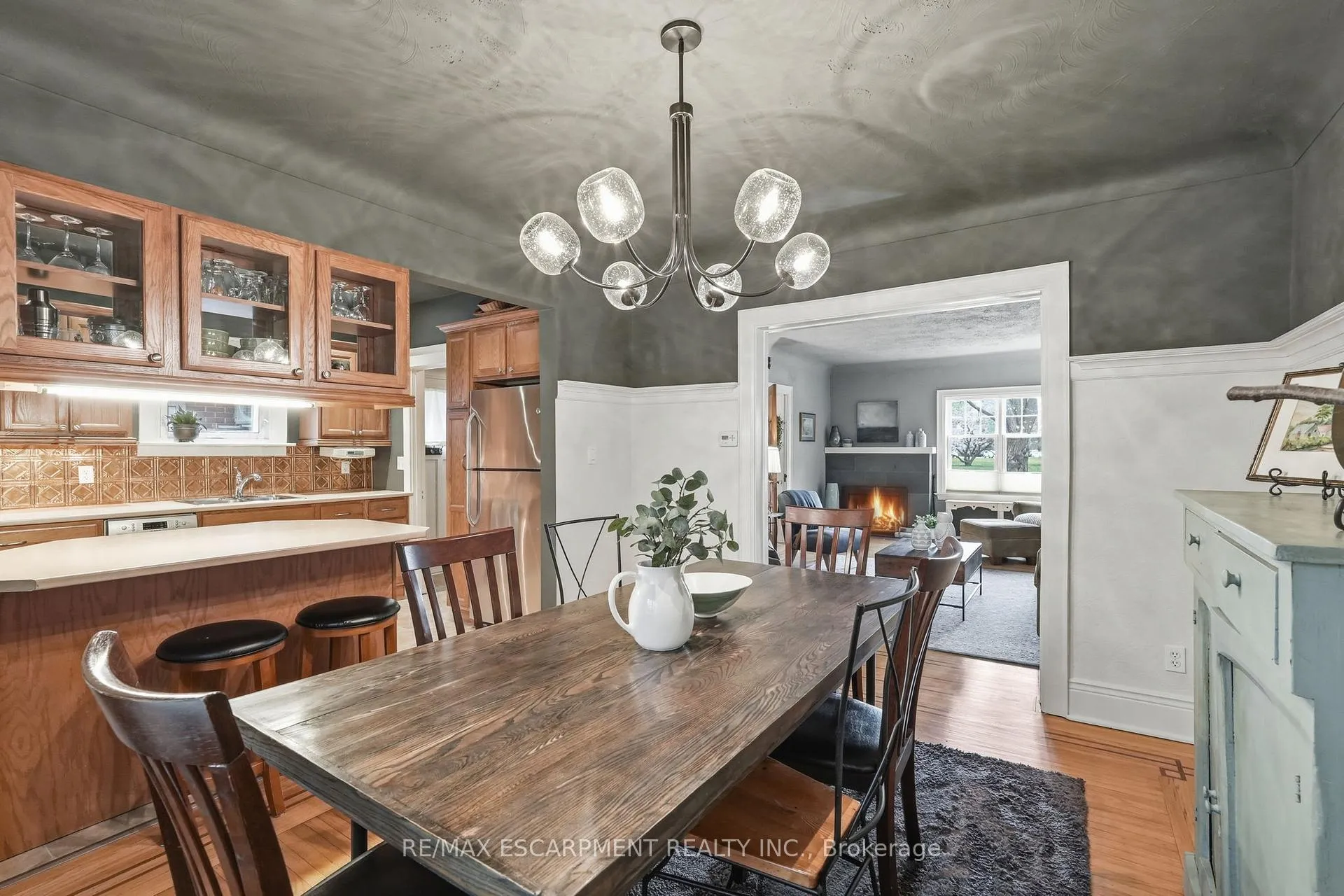 Photo 13 of 186 Dromore Crescent, Hamilton, Westdale — HOMEH