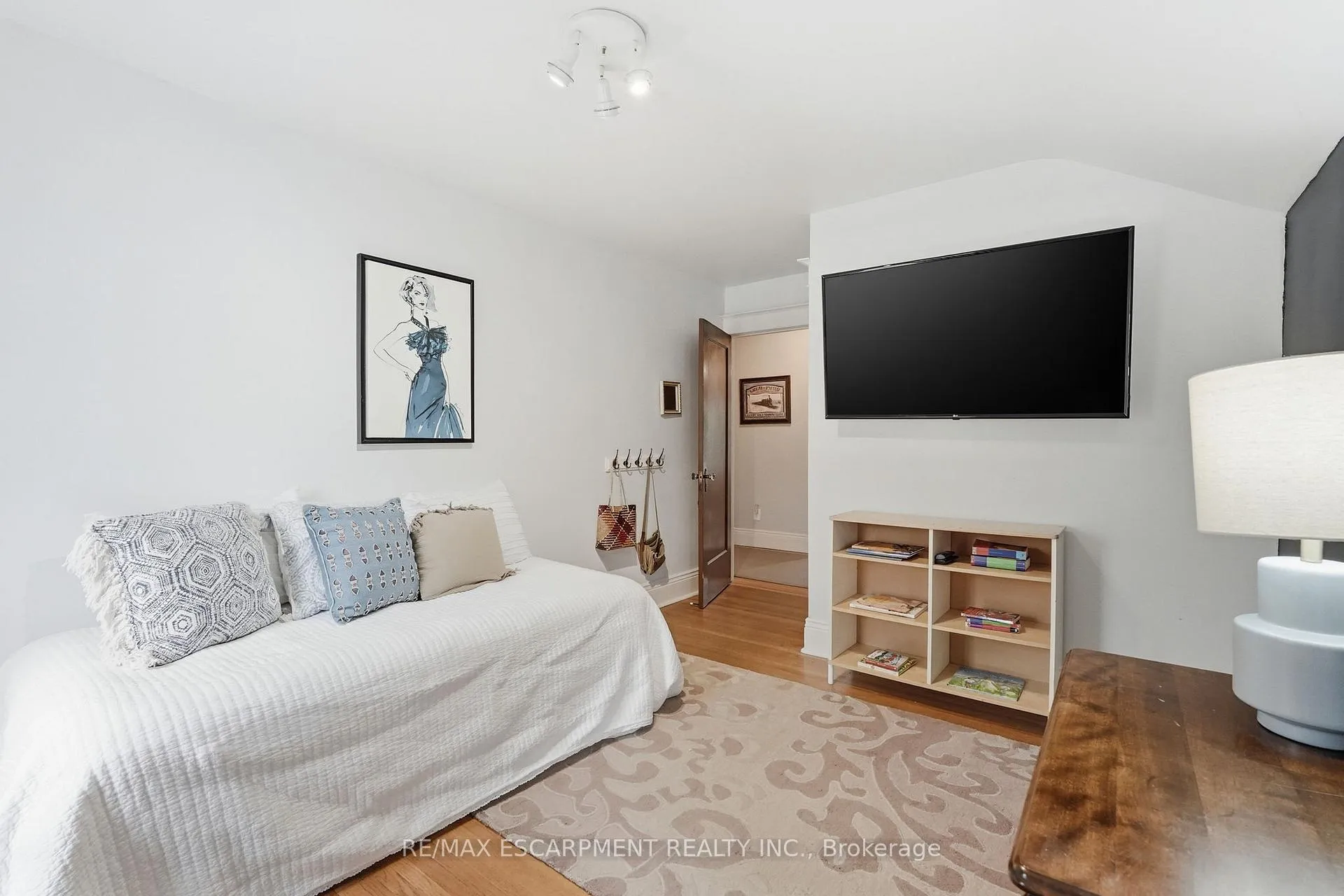 Photo 25 of 186 Dromore Crescent, Hamilton, Westdale — HOMEH