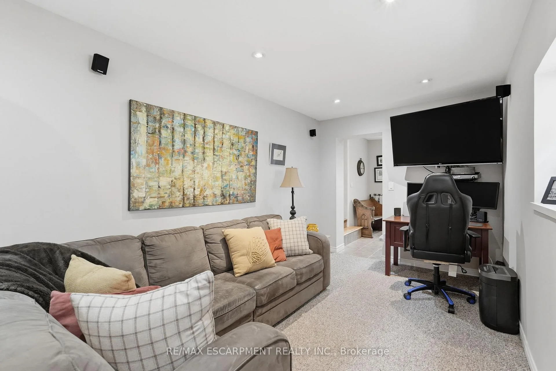 Photo 28 of 186 Dromore Crescent, Hamilton, Westdale — HOMEH