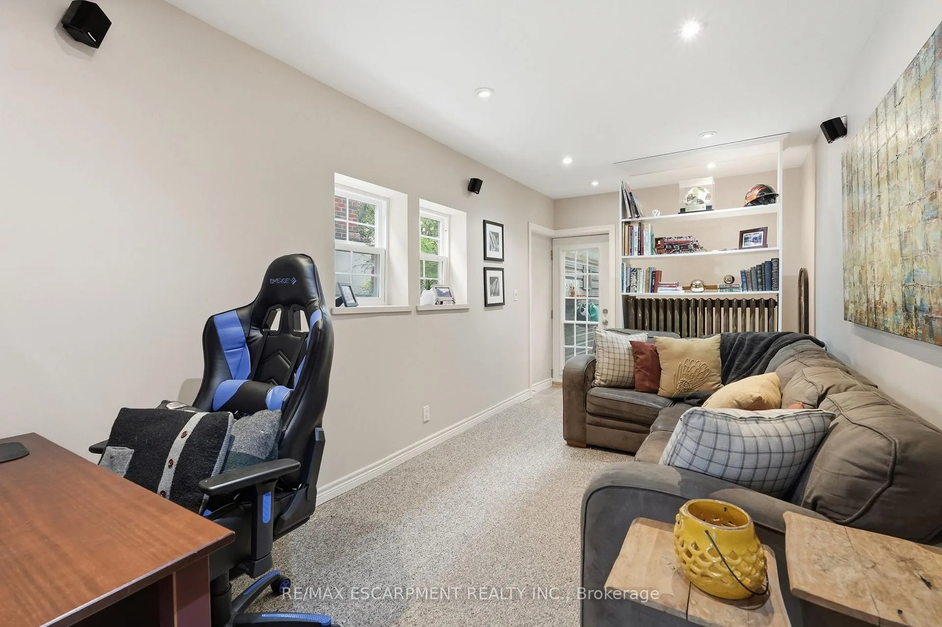 Photo 29 of 186 Dromore Crescent, Hamilton, Westdale — HOMEH