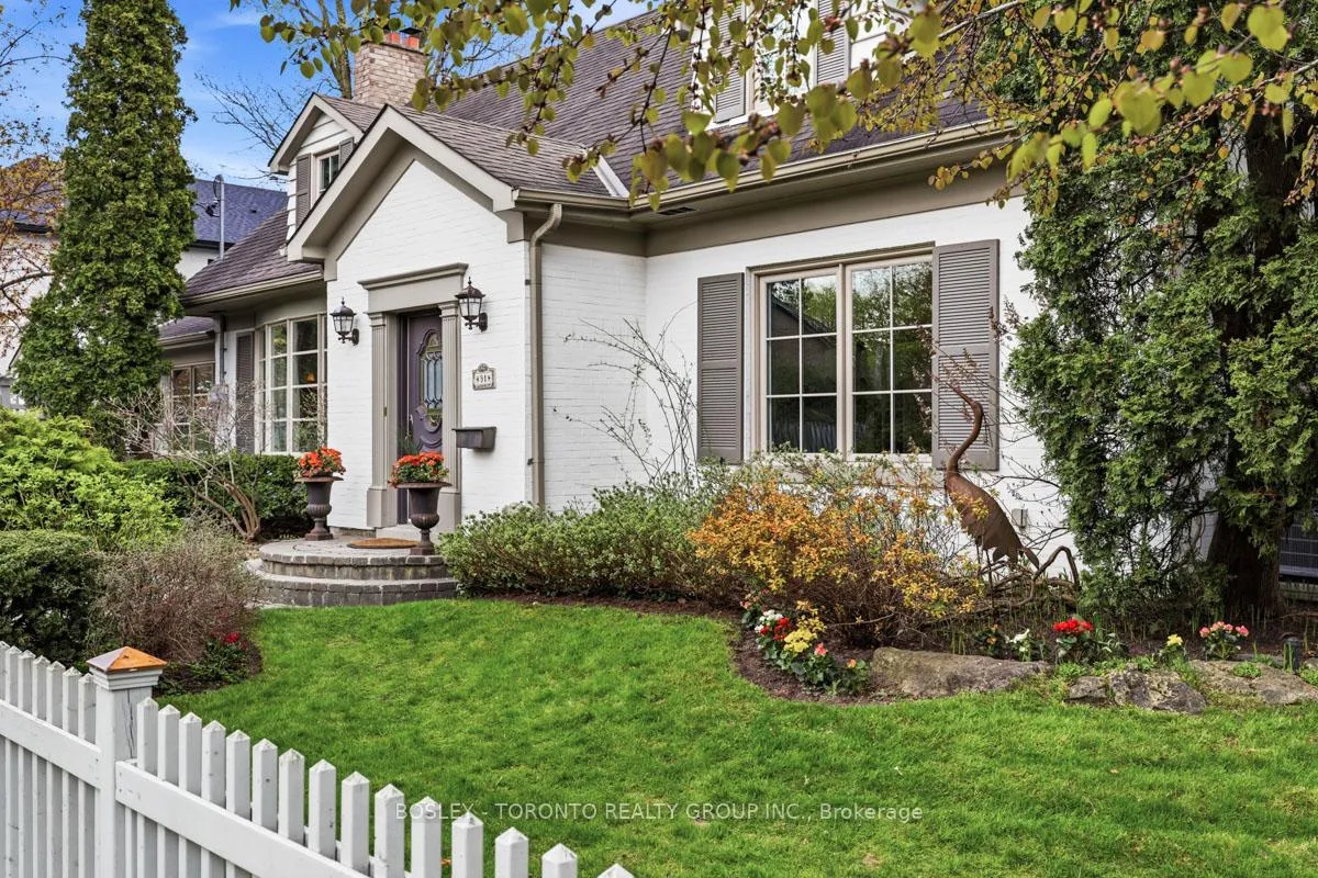 Photo 3 of 31 Caribou Road, Toronto, Bedford Park-Nortown — HOMEH