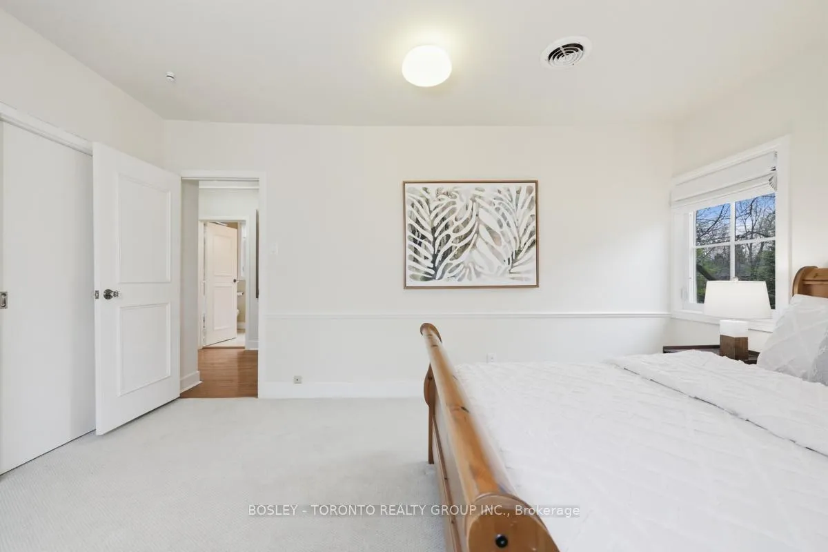Photo 36 of 31 Caribou Road, Toronto, Bedford Park-Nortown — HOMEH