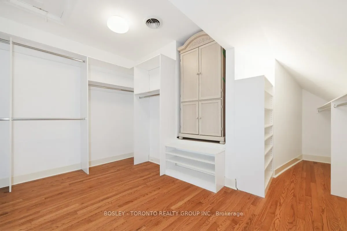 Photo 41 of 31 Caribou Road, Toronto, Bedford Park-Nortown — HOMEH