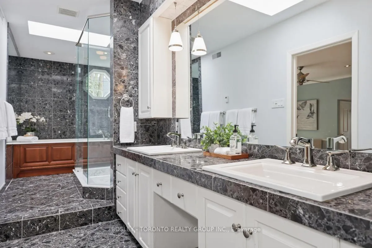 Photo 42 of 31 Caribou Road, Toronto, Bedford Park-Nortown — HOMEH