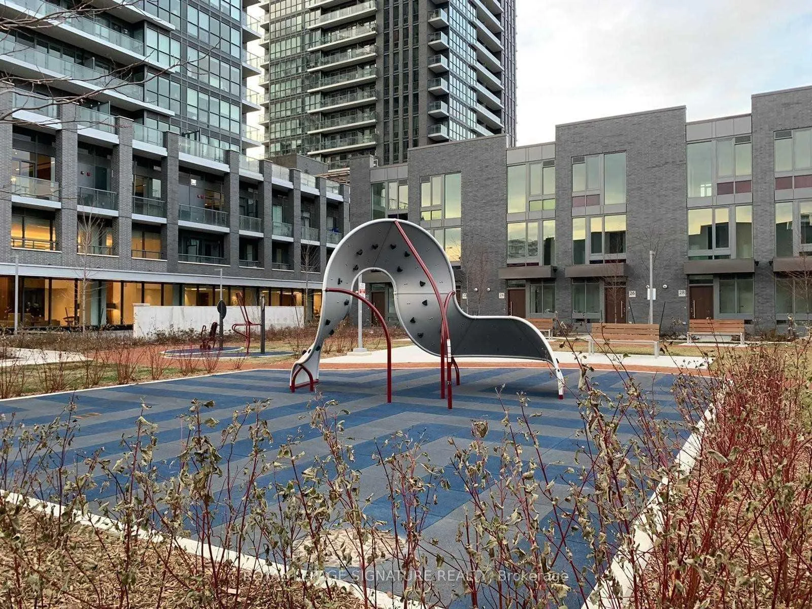 Photo 2 of Unit 1601, 2 Sonic Way, Toronto, Flemingdon Park — HOMEH