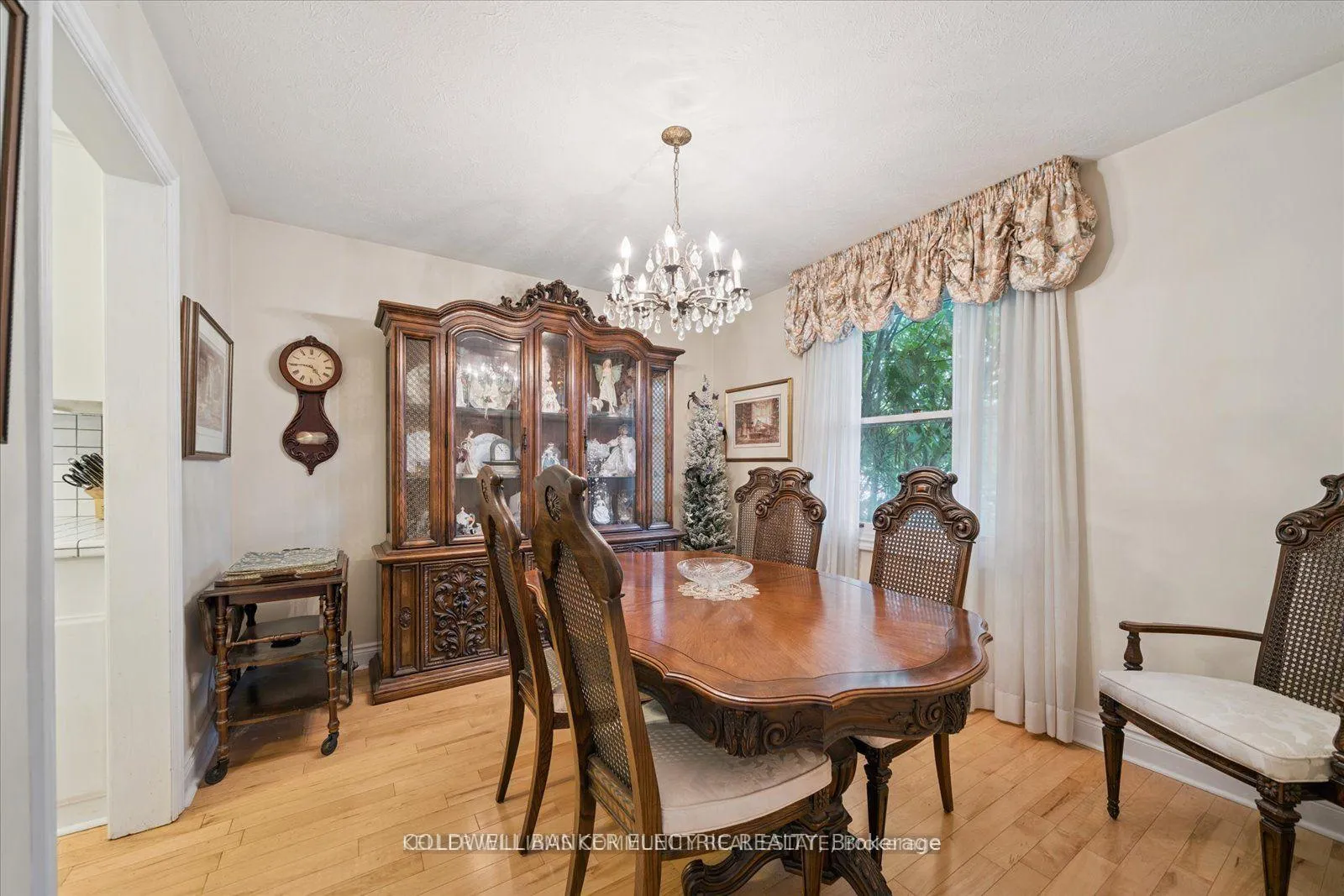 Photo 9 of 11 Bayleaf Court, Peterborough, Monaghan Ward 2 — HOMEH