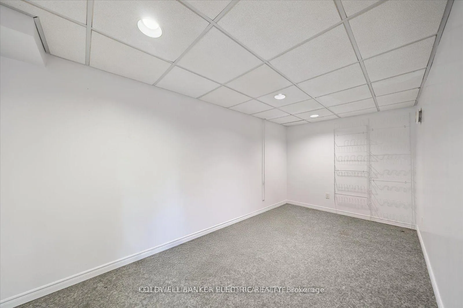 Photo 32 of 11 Bayleaf Court, Peterborough, Monaghan Ward 2 — HOMEH