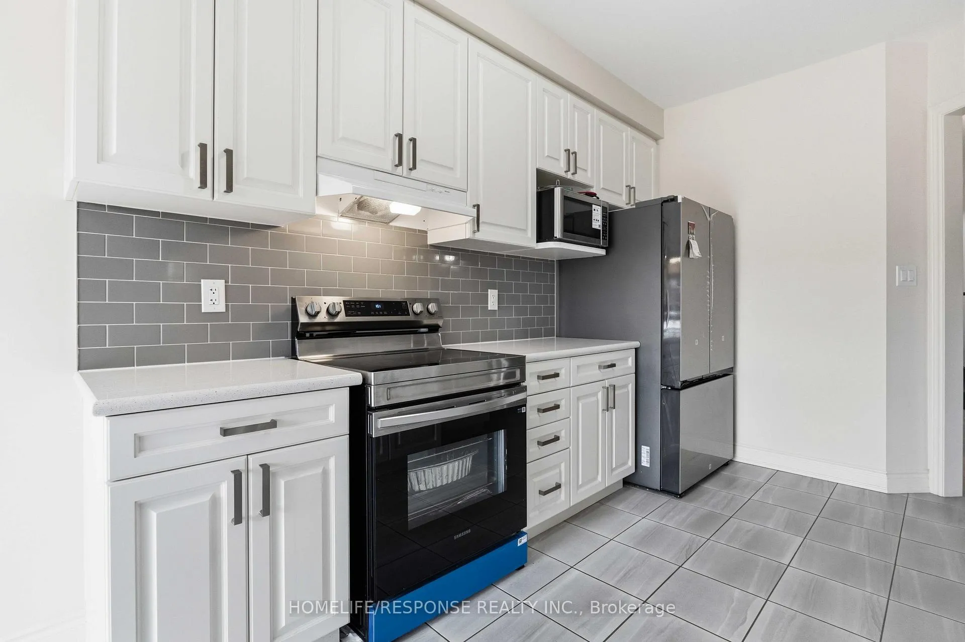 Photo 15 of 44 Denny Street, Ajax, South East — HOMEH