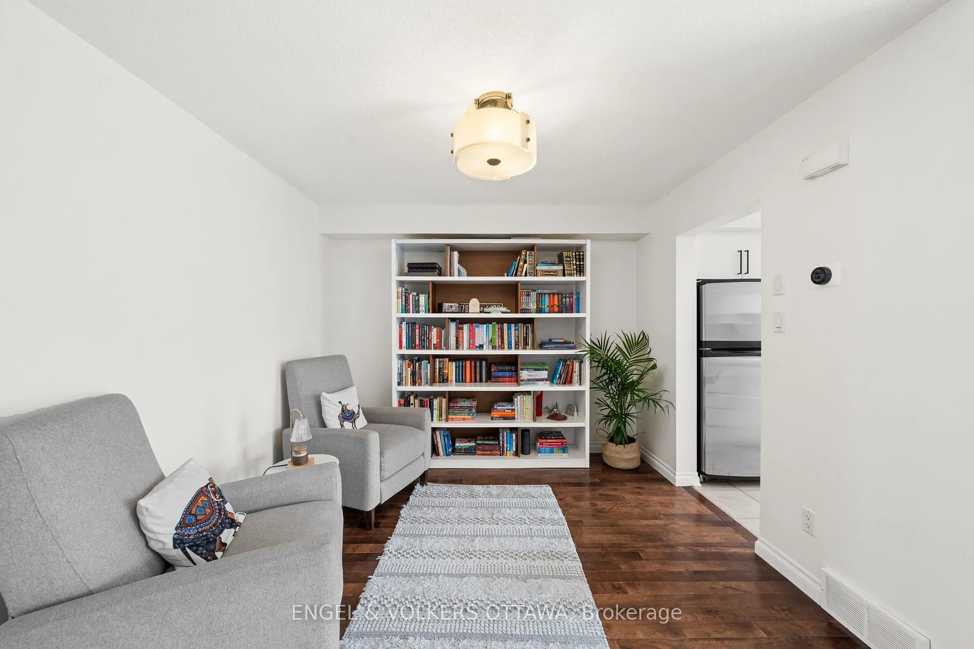 Photo 10 of 5 Kimberwick Crescent, Ottawa, Quinterra — HOMEH
