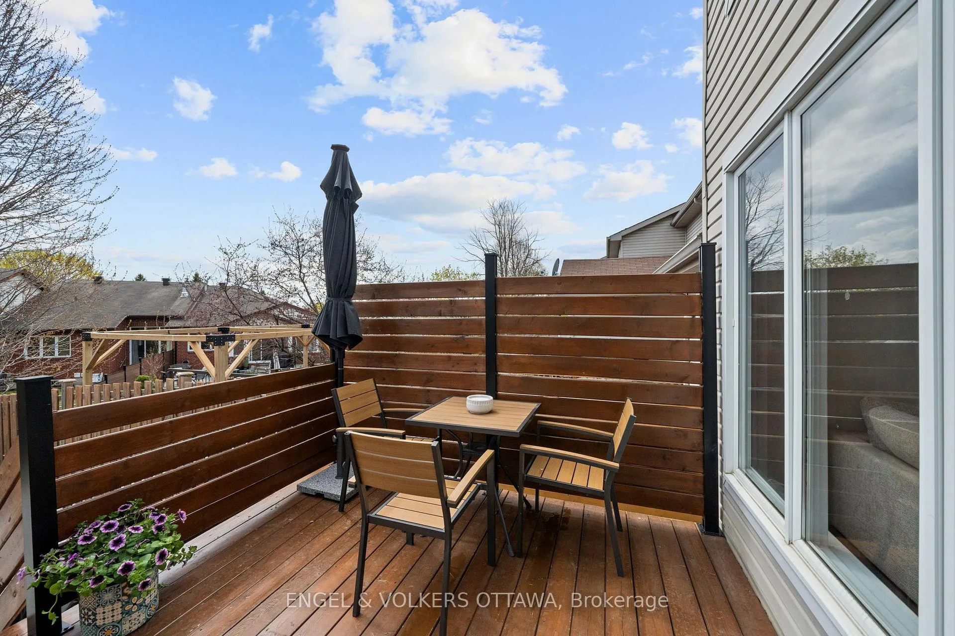 Photo 21 of 5 Kimberwick Crescent, Ottawa, Quinterra — HOMEH