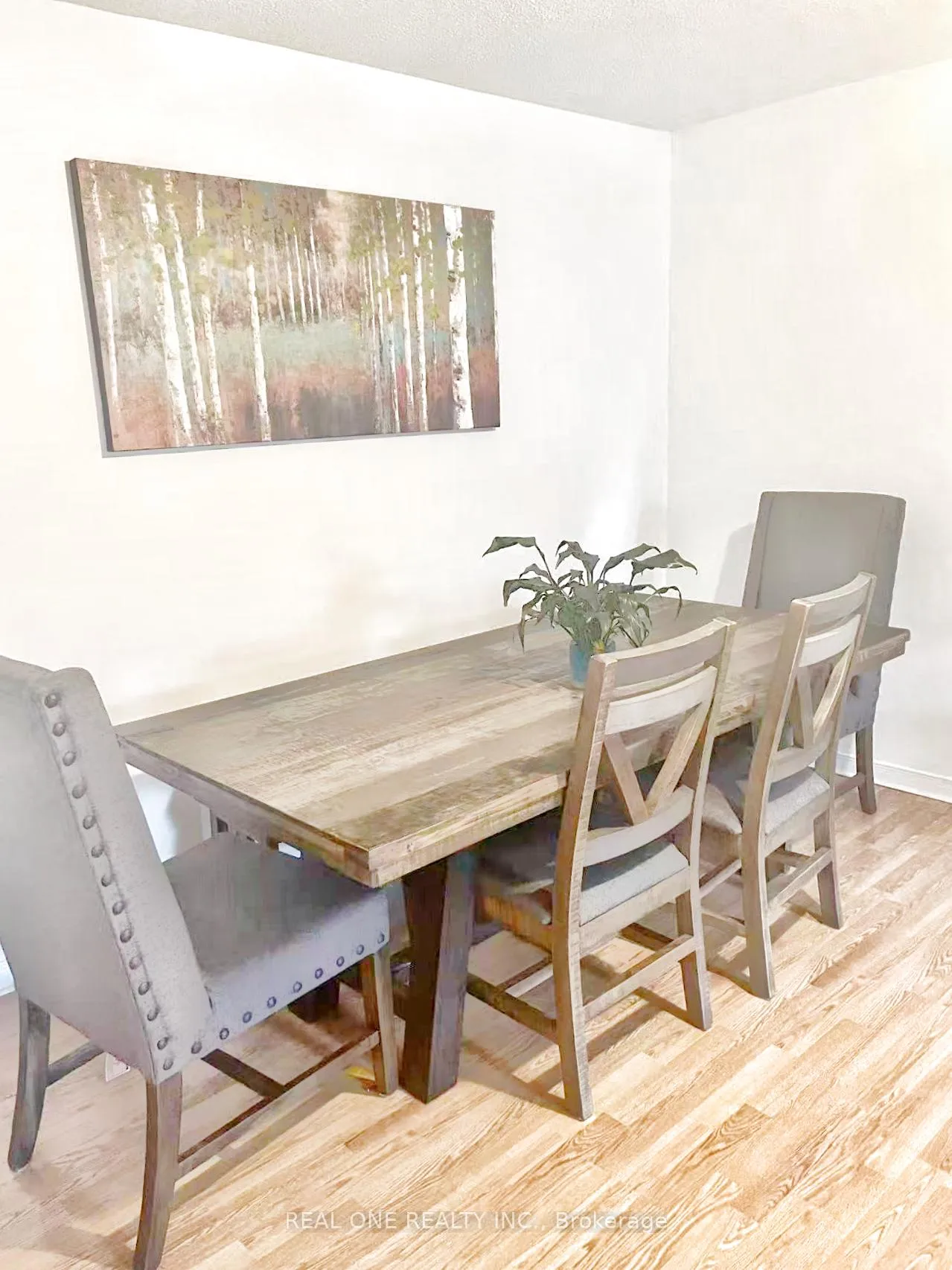 Photo 2 of Unit 309, 1 Quail Crescent, Barrie, Ardagh — HOMEH