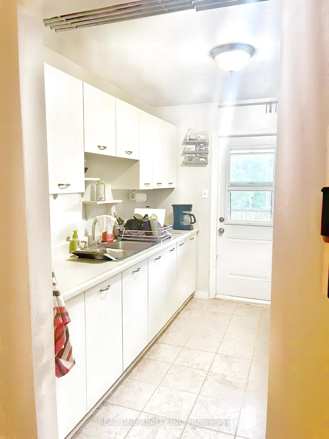 Photo 5 of Unit 309, 1 Quail Crescent, Barrie, Ardagh — HOMEH