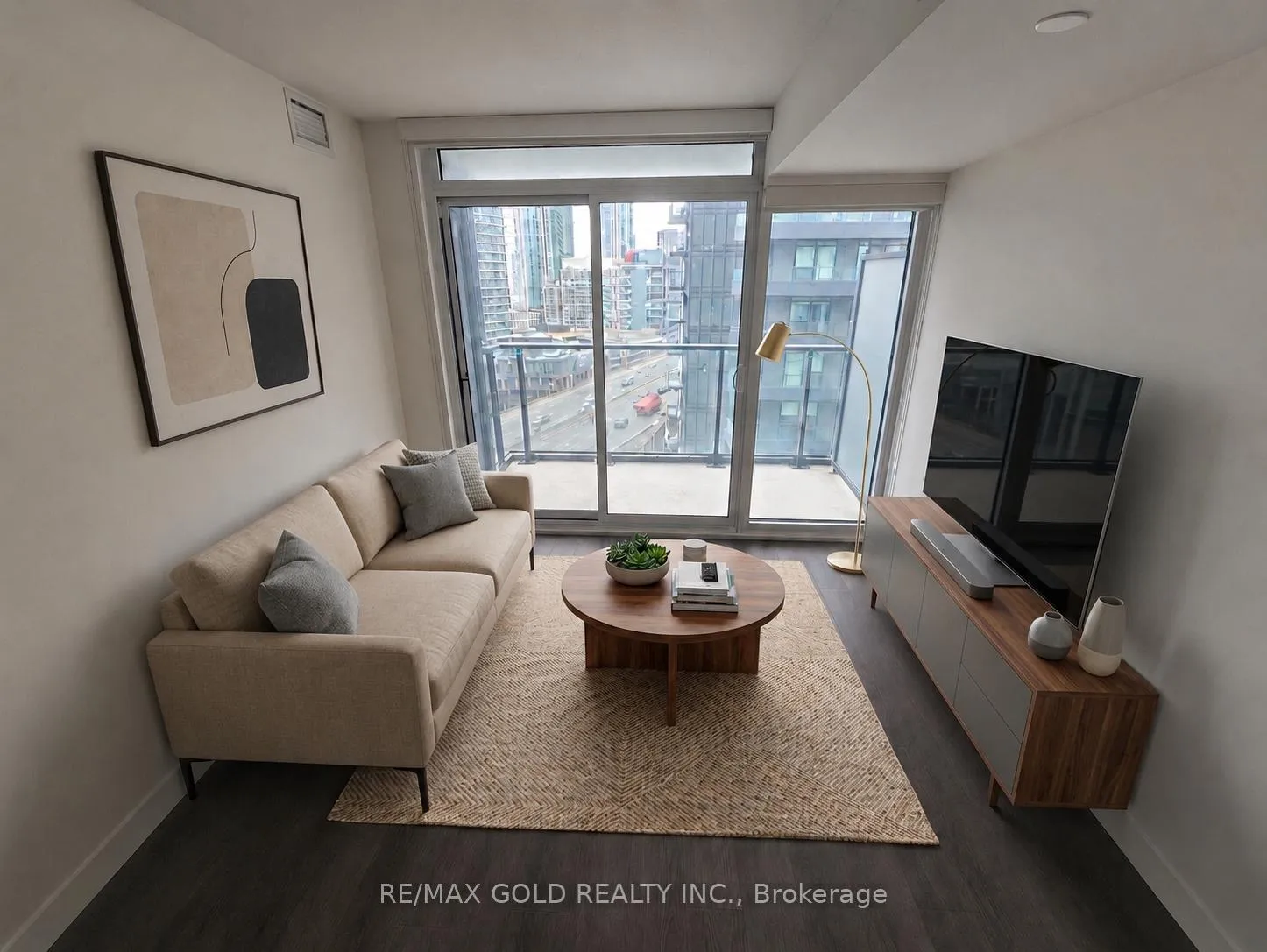 Photo 9 of Unit 1603, 70 Queens Wharf Road, Toronto, Waterfront Communities — HOMEH