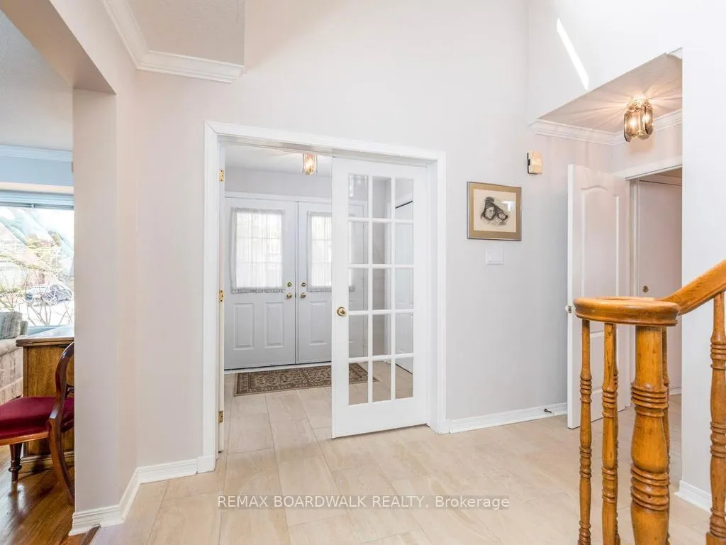 Photo 3 of 42 Slade Crescent, Ottawa, Kanata - Kanata Lakes/Heritage Hills — HOMEH