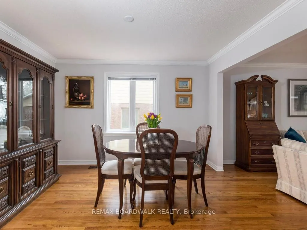Photo 9 of 42 Slade Crescent, Ottawa, Kanata - Kanata Lakes/Heritage Hills — HOMEH