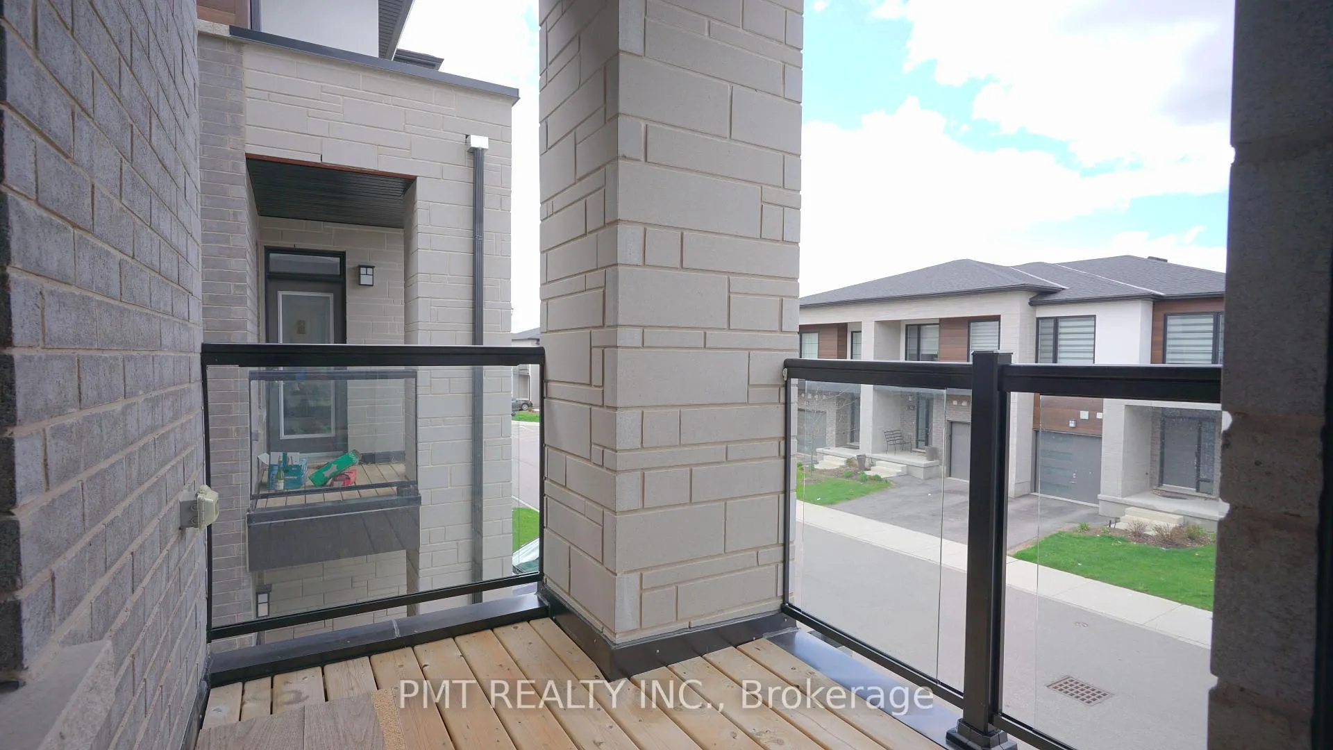 Photo 14 of Unit 39, 350 River Road, Cambridge — HOMEH