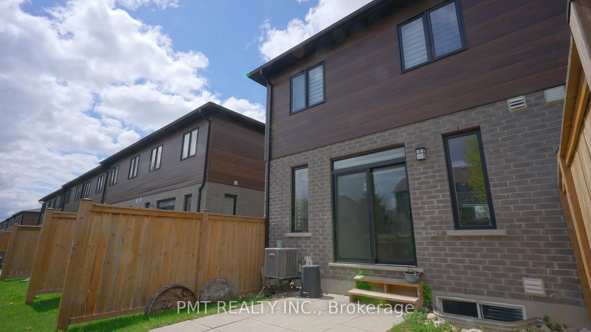 Photo 27 of Unit 39, 350 River Road, Cambridge — HOMEH