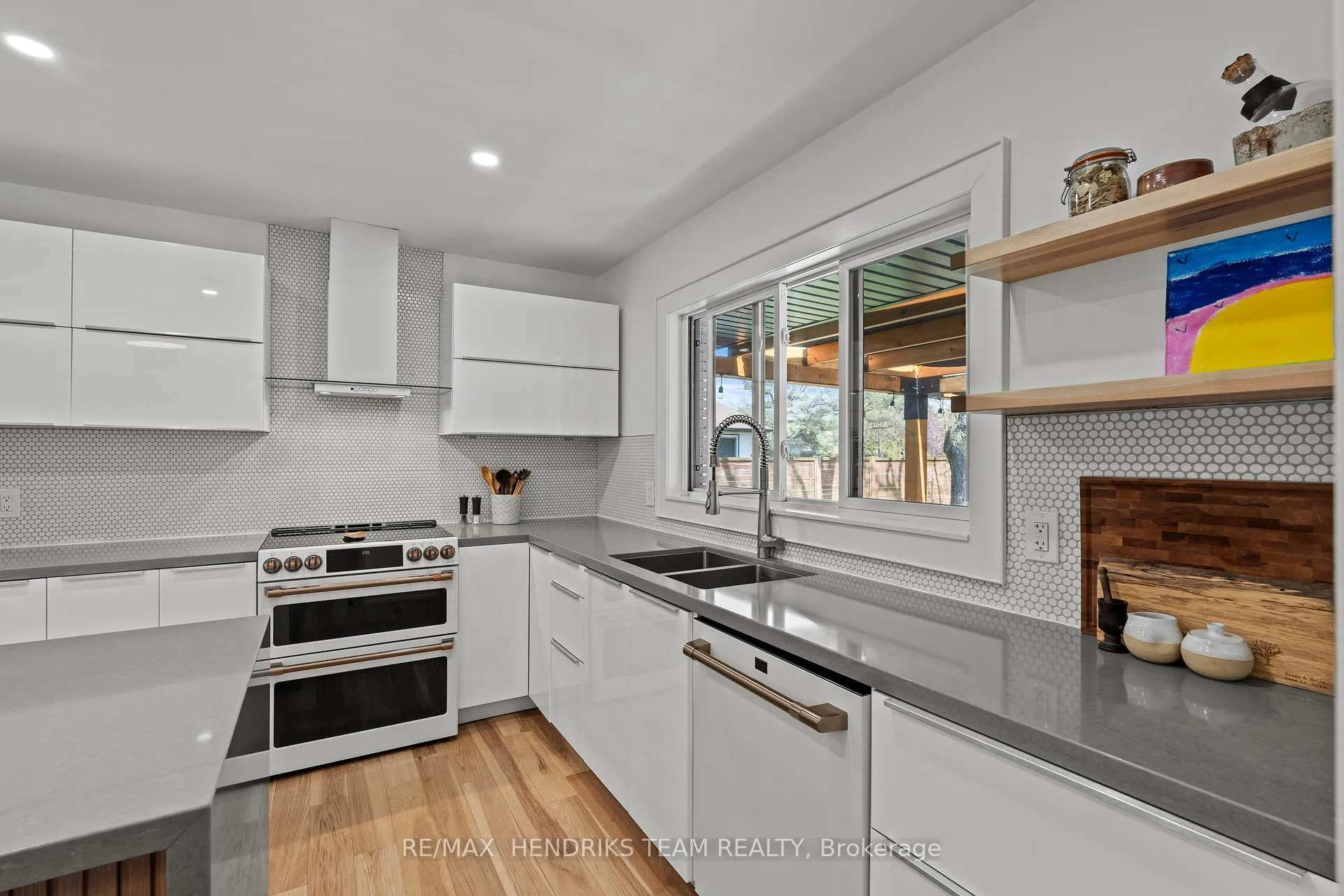 Photo 8 of 149 Riverview Boulevard, St. Catharines, Glendale/Glenridge — HOMEH