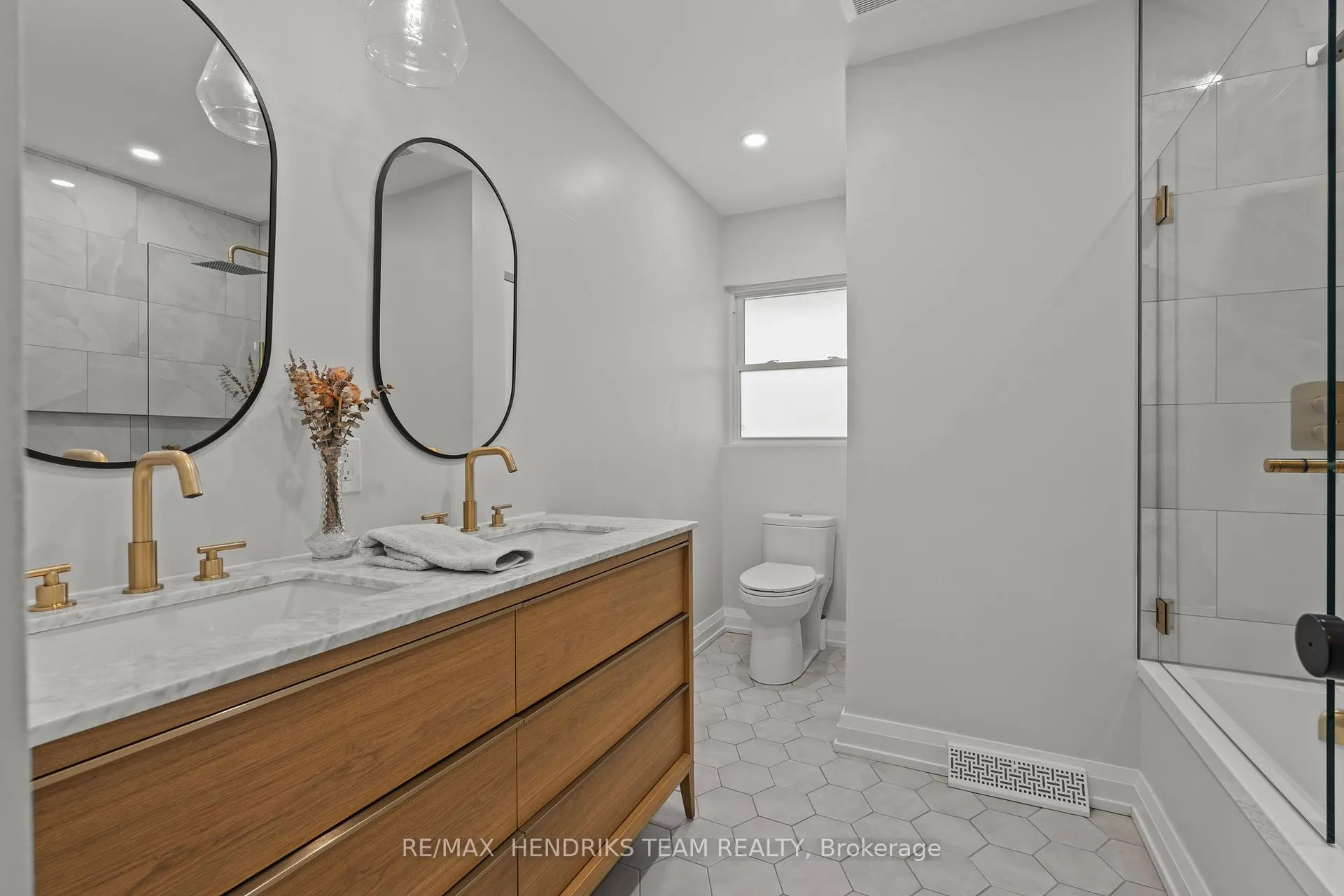 Photo 22 of 149 Riverview Boulevard, St. Catharines, Glendale/Glenridge — HOMEH