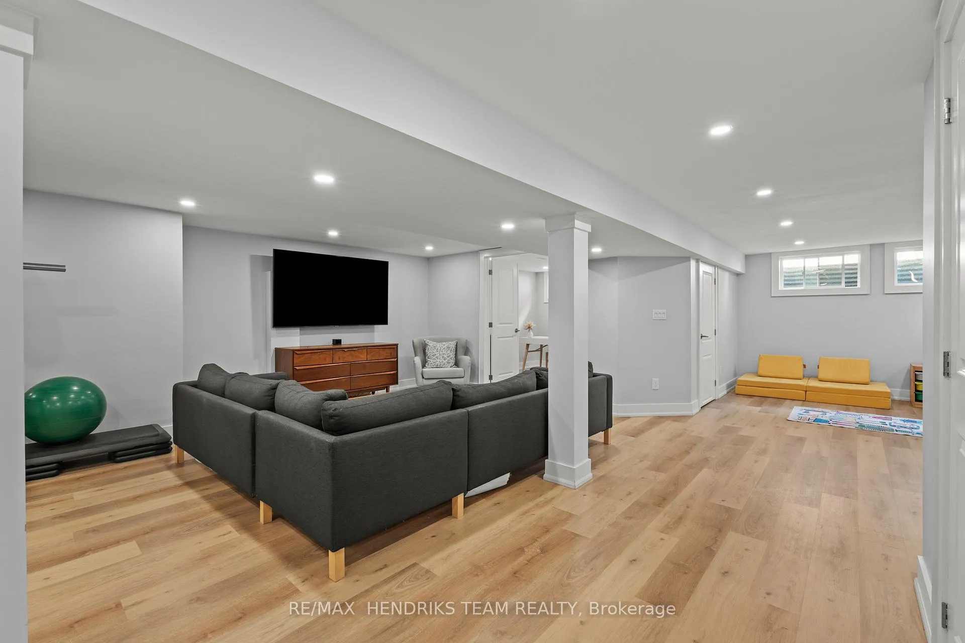 Photo 27 of 149 Riverview Boulevard, St. Catharines, Glendale/Glenridge — HOMEH