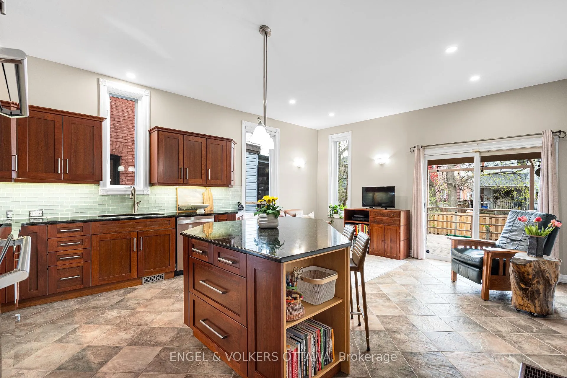 Photo 16 of 82 Second Avenue, Ottawa, Glebe — HOMEH