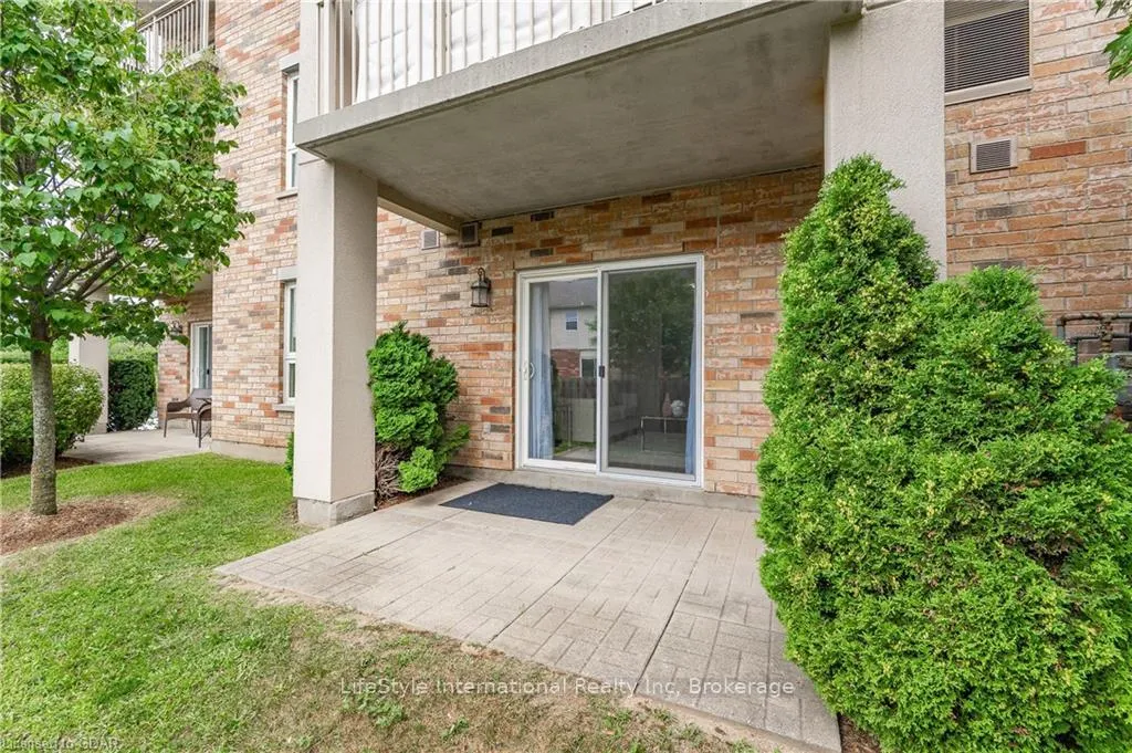 Photo 11 of Unit 103, 901 Paisley Road, Guelph, Willow West/Sugarbush/West Acres — HOMEH
