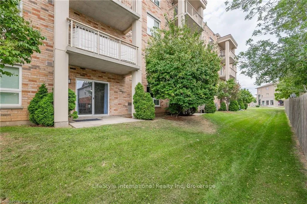 Photo 13 of Unit 103, 901 Paisley Road, Guelph, Willow West/Sugarbush/West Acres — HOMEH