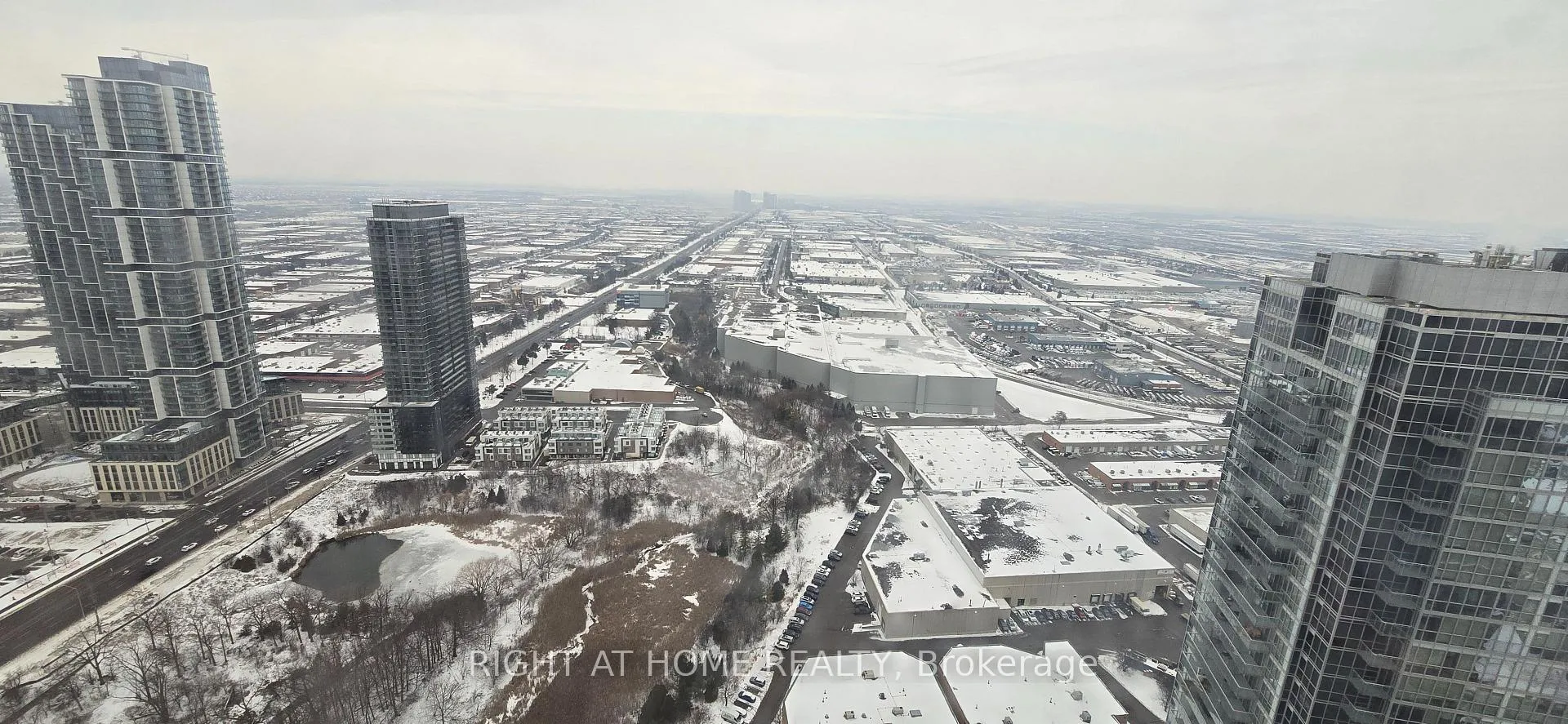 Photo 17 of Unit 4208, 2920 Highway 7 Road, Vaughan, Concord — HOMEH