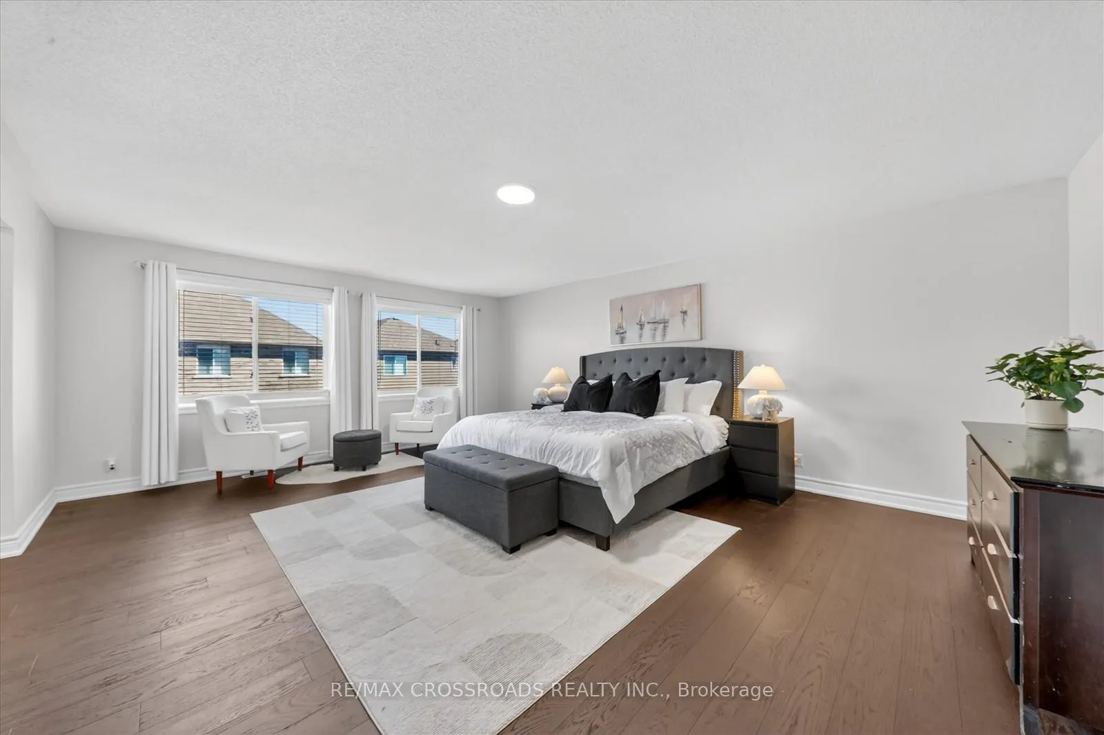Photo 22 of 98 Britannia Avenue E, Oshawa, Windfields — HOMEH
