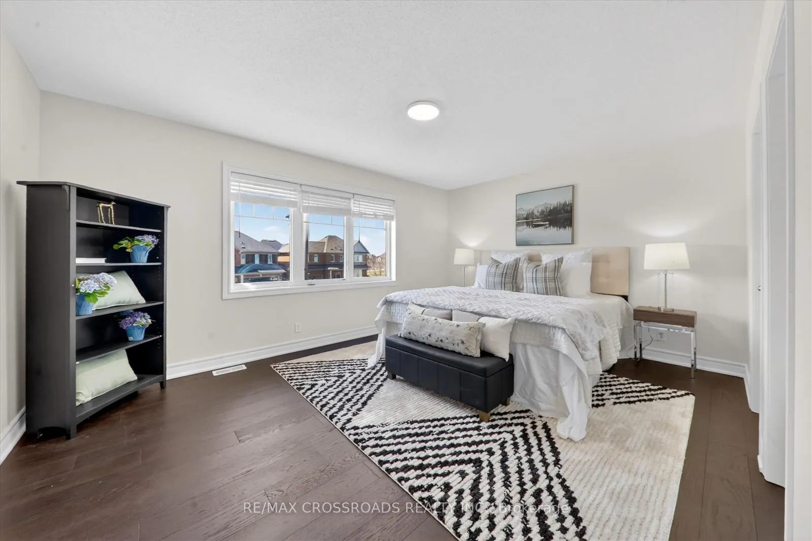 Photo 32 of 98 Britannia Avenue E, Oshawa, Windfields — HOMEH