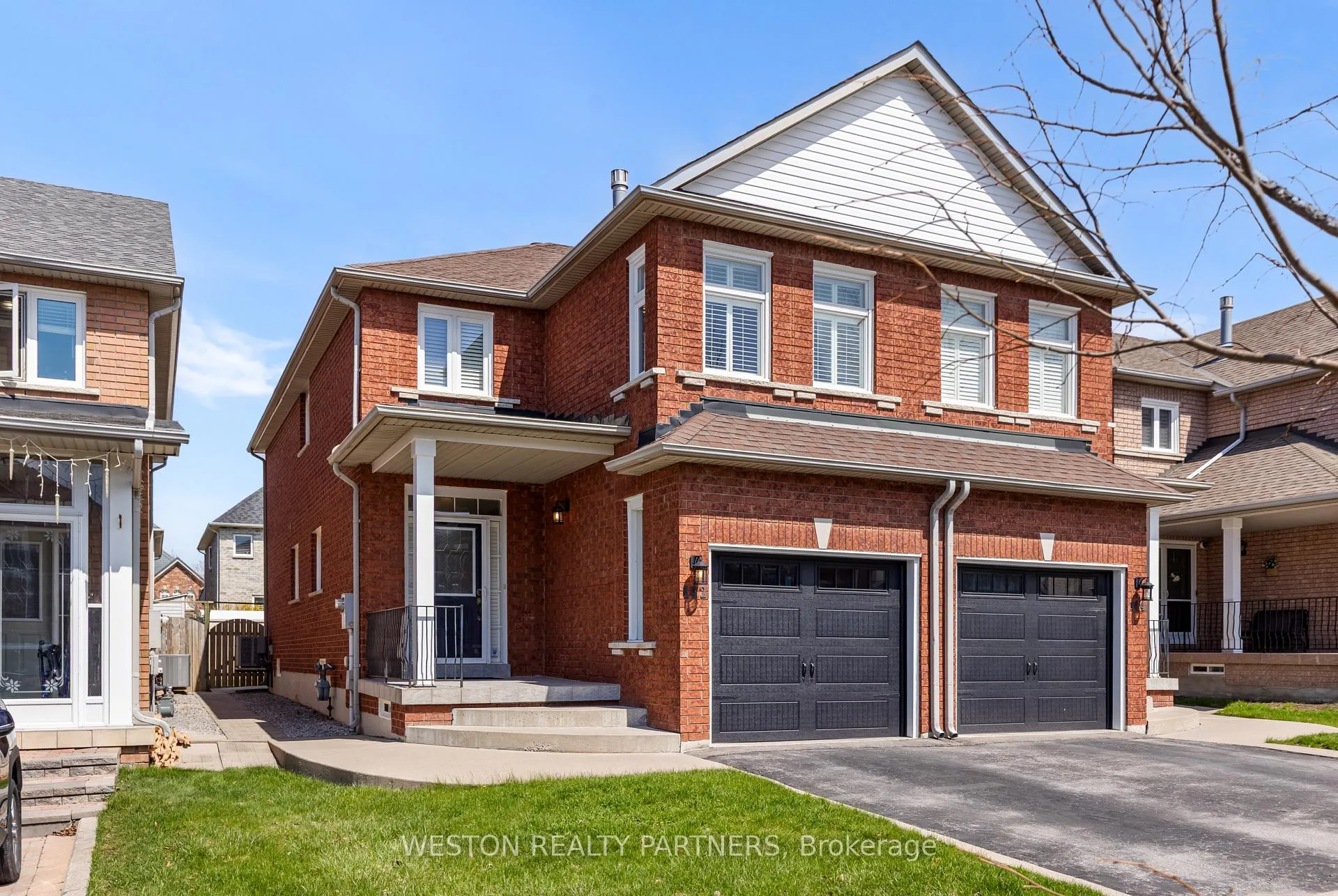 Photo 1 of 142 Trail Ridge Lane, Markham, Berczy — HOMEH
