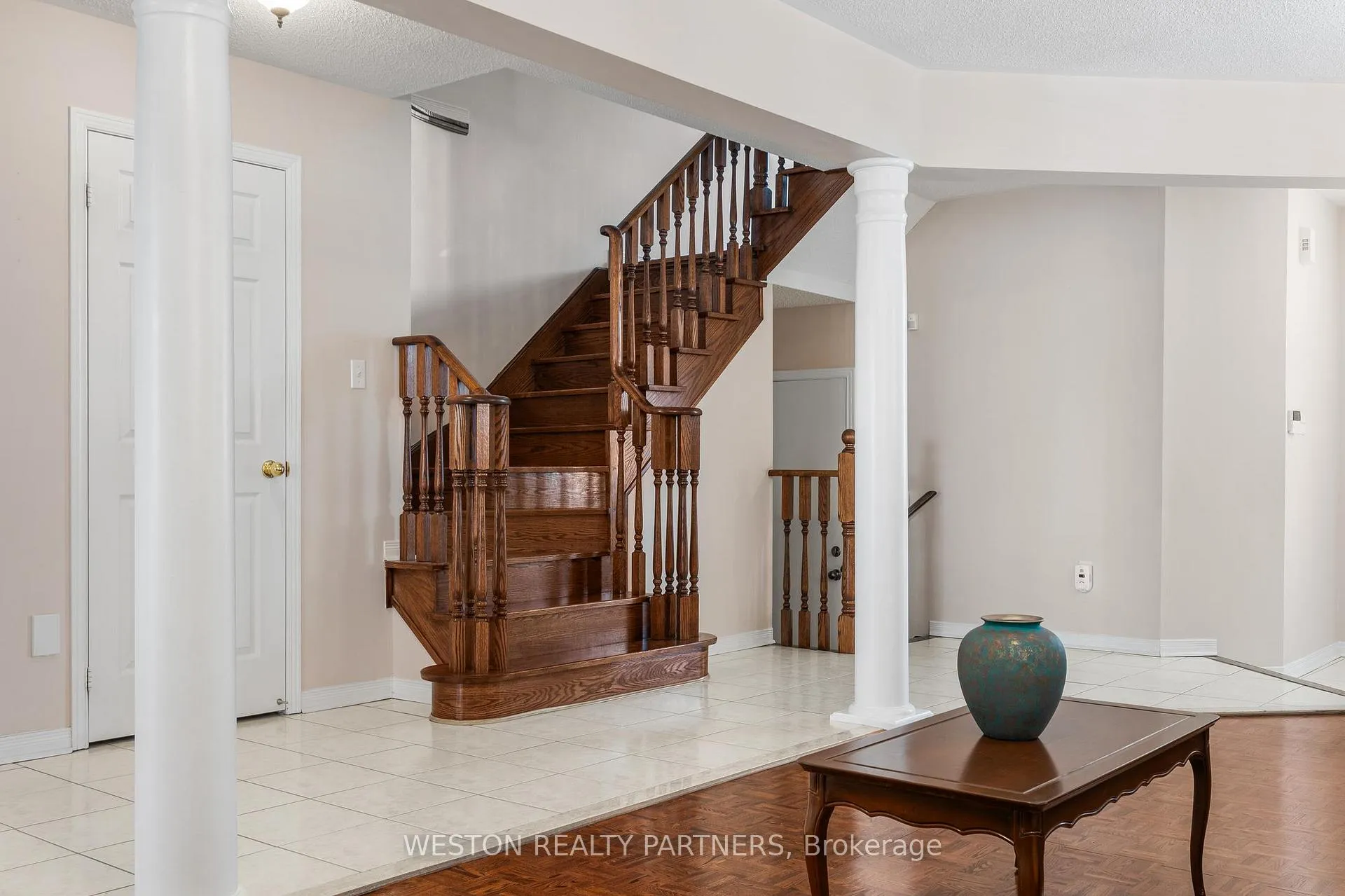 Photo 16 of 142 Trail Ridge Lane, Markham, Berczy — HOMEH