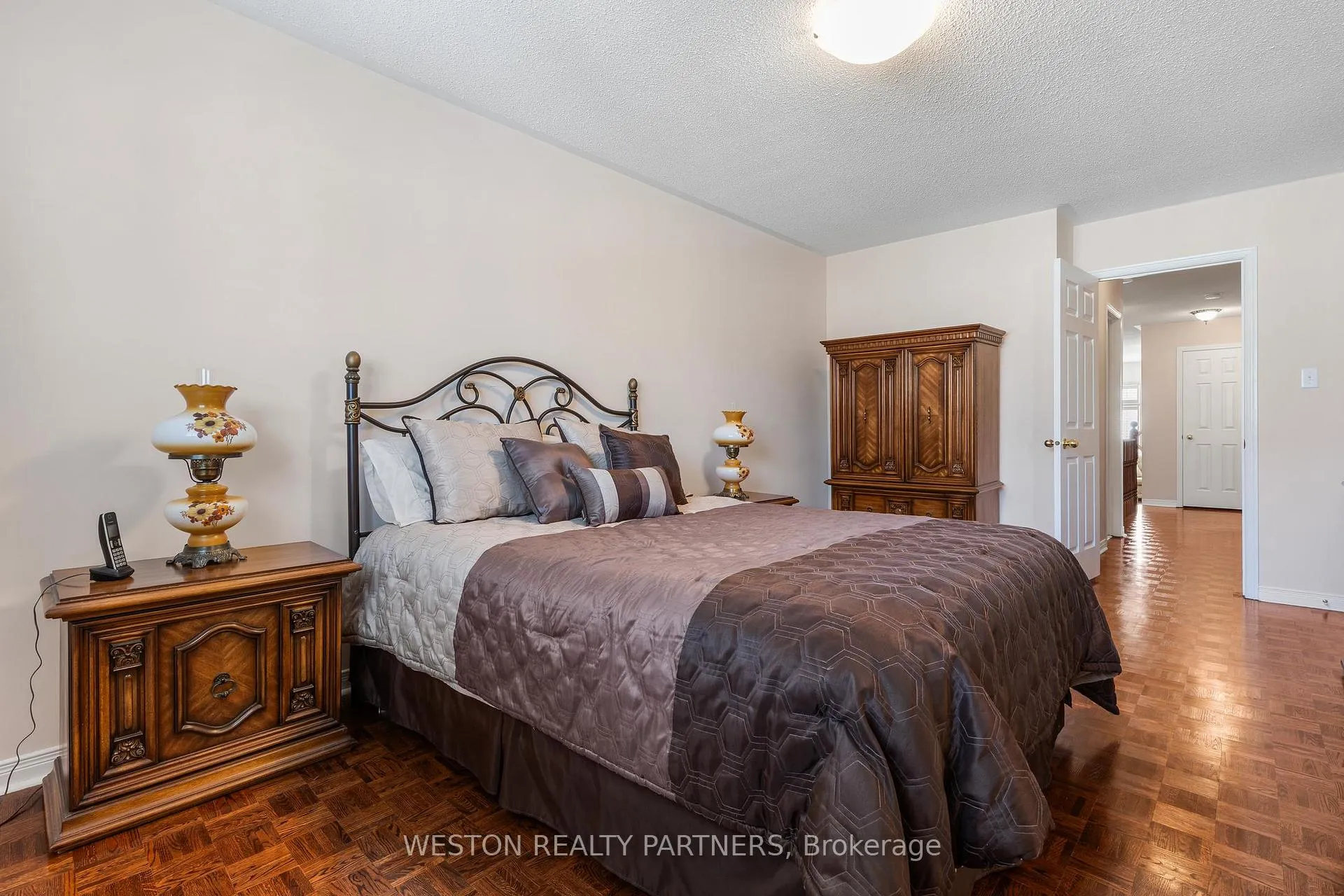 Photo 22 of 142 Trail Ridge Lane, Markham, Berczy — HOMEH